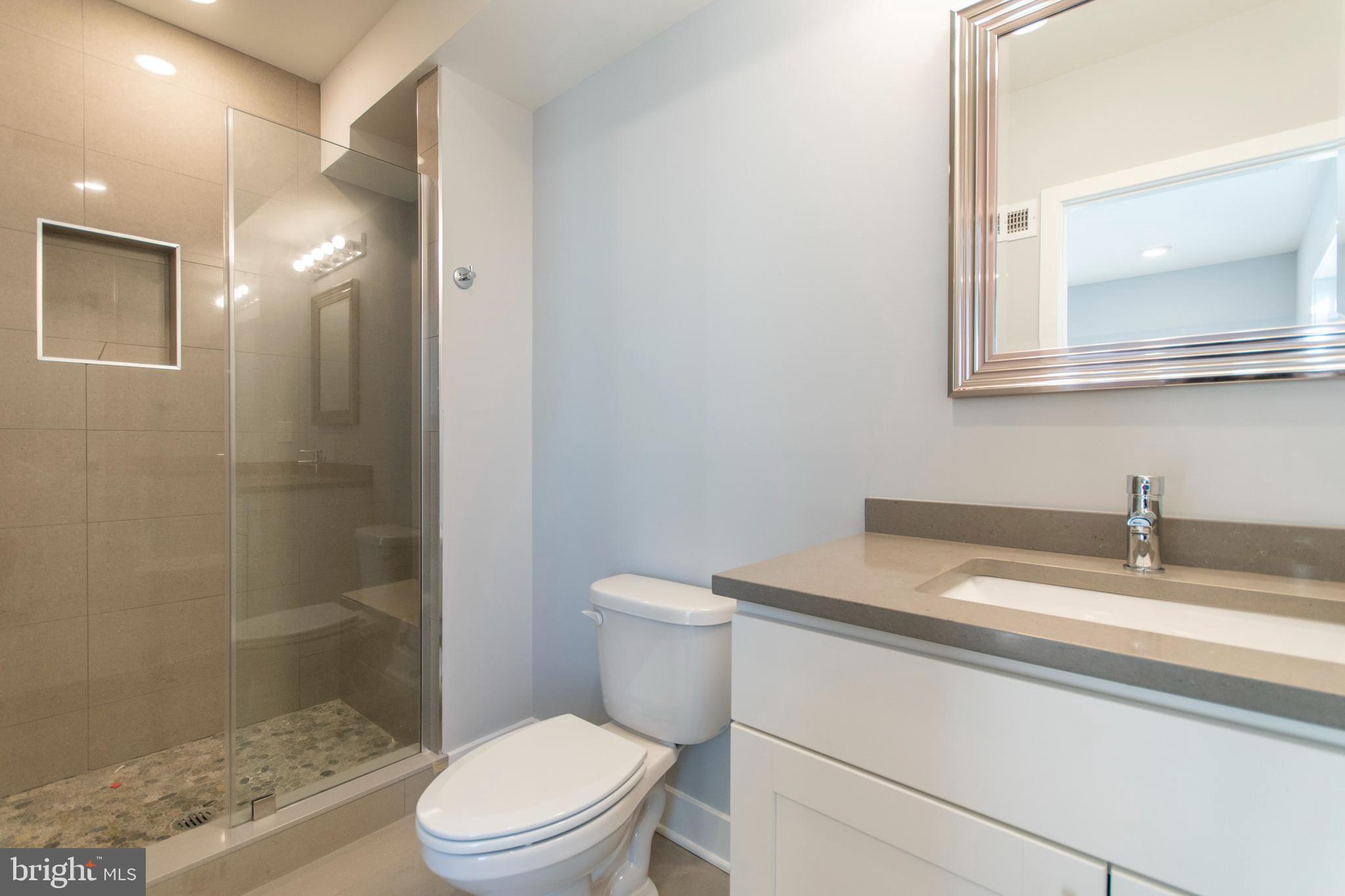 FRANCISVILLE - Residential Lease