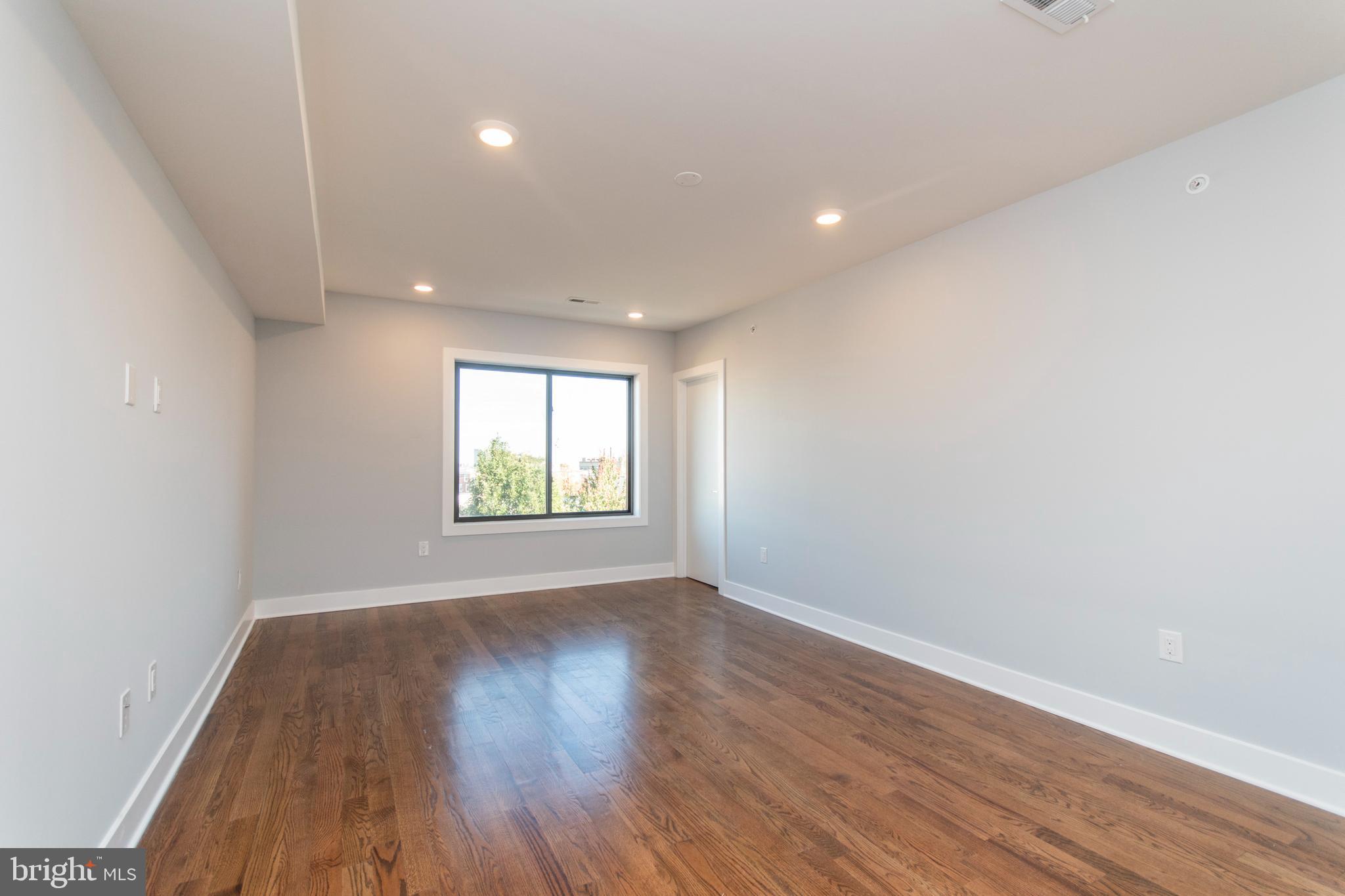 FRANCISVILLE - Residential Lease