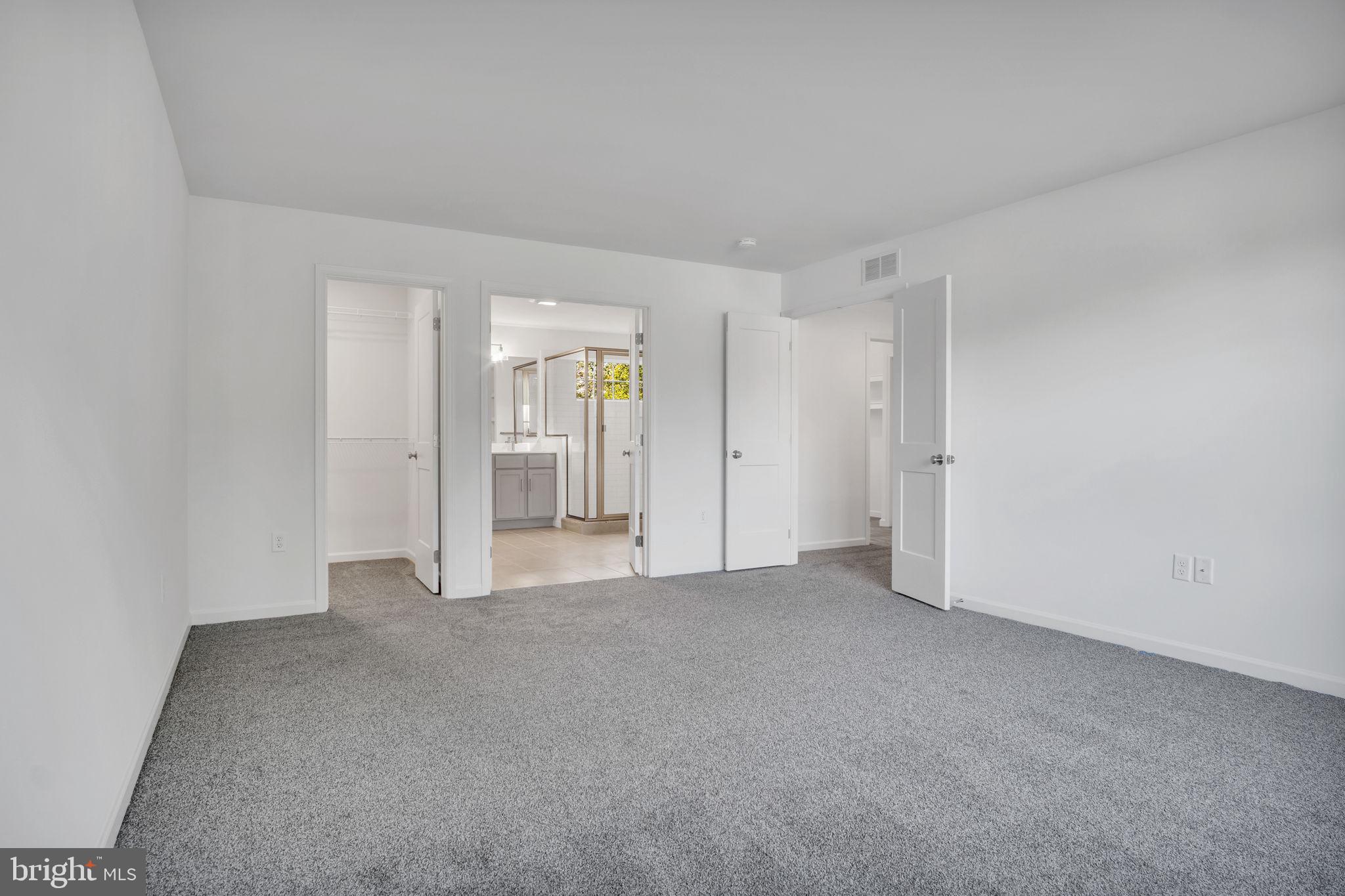 AUTUMN OAKS - Residential