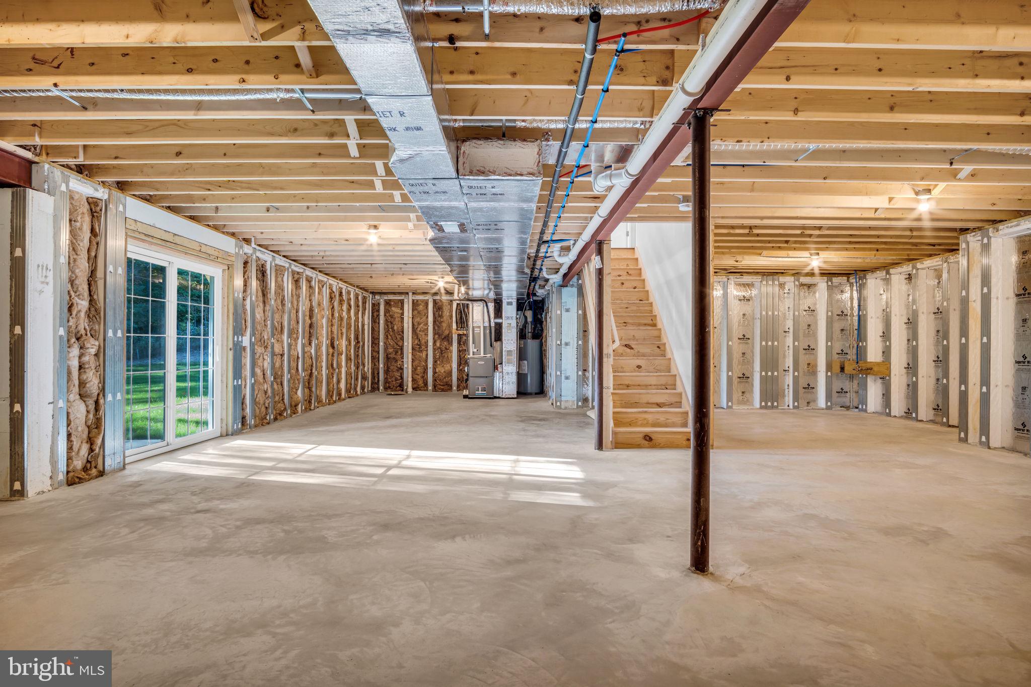 AUTUMN OAKS - Residential