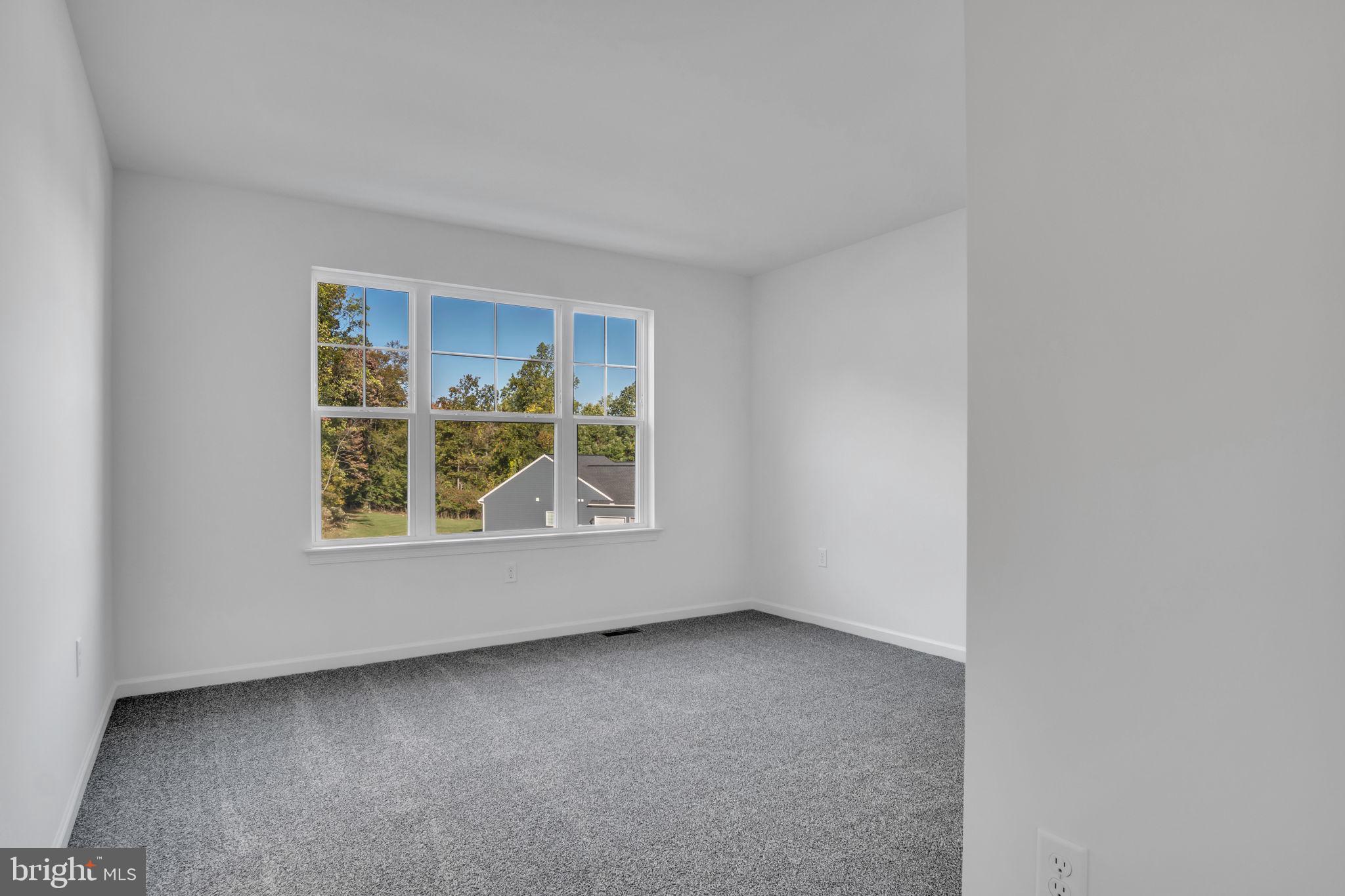 AUTUMN OAKS - Residential