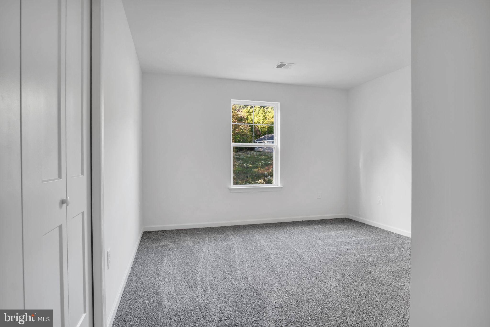 AUTUMN OAKS - Residential