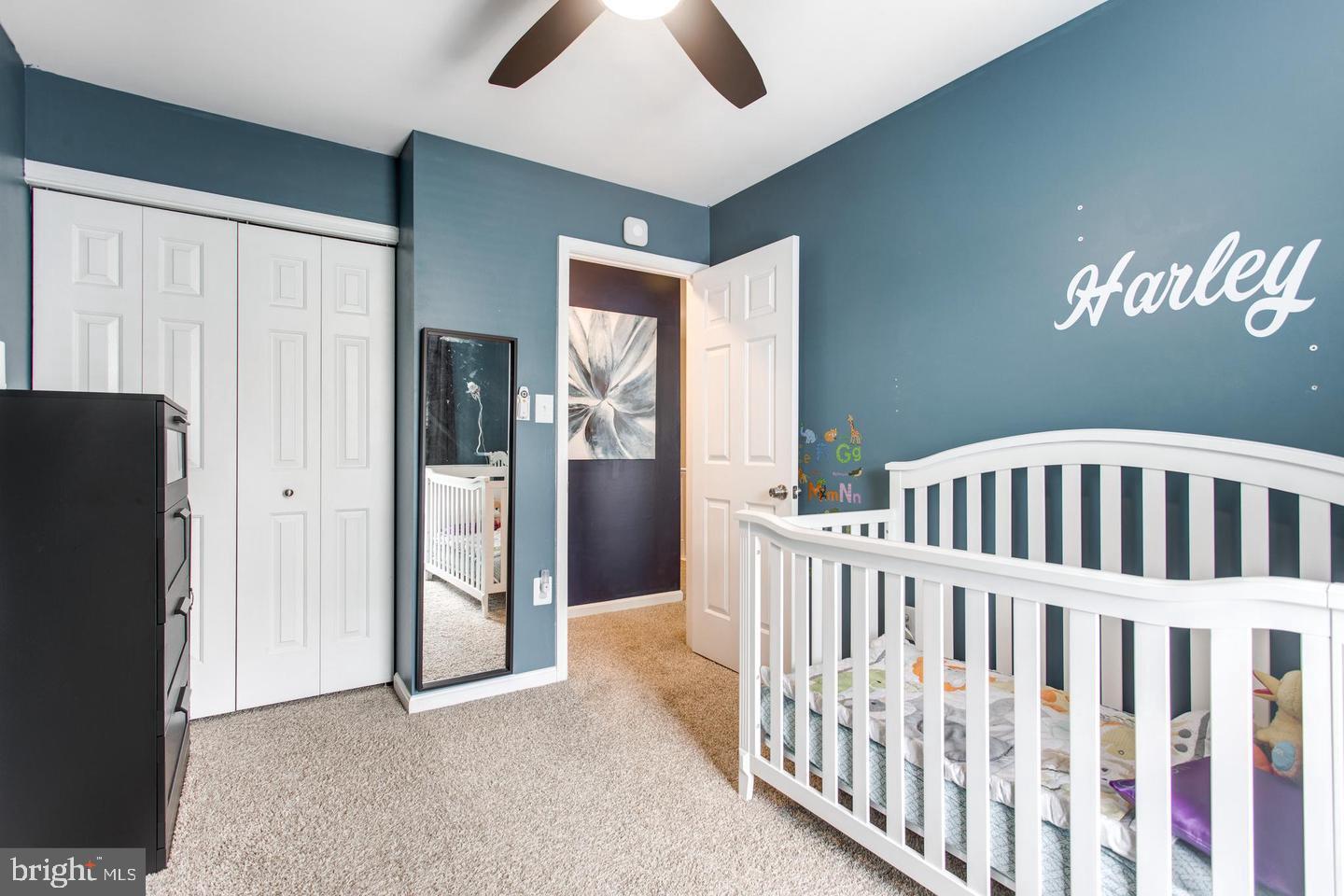 ROLLING BROOK - Residential Lease