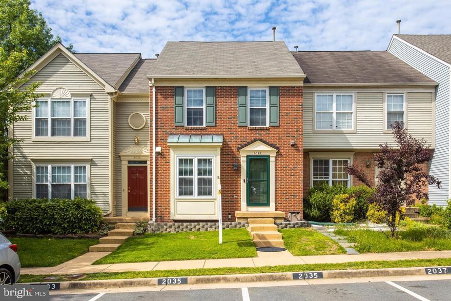 Located near Tackett's Mill Center in The Heart of Lake Ridge! This three levels of living space in this bright and open townhouse! Eat-in kitchen features granite counters, wood flooring, stainless steel appliances, and a double window. Main level includes a separate dining room, bathroom, and living room with access to the fully fenced back yard. The master bedroom suite, 2 good sized bedrooms, and a full bath complete the upper level. Large family room, fireplace, half bath, and laundry room are located in the basement level.The neighborhood amenities include pool, tennis courts, tot lots and common areas.Commuter's Dream! Just minutes from I-95, Rt. 123, PW PKWY, Fort Belvoir Walking distance to commuter parking, Rail, Metro, Quantico, and Historic Occoquan. Nearby all you re shopping, parks, recreation & dining needs!CANNOT BEAT THIS LOCATION. No Pets