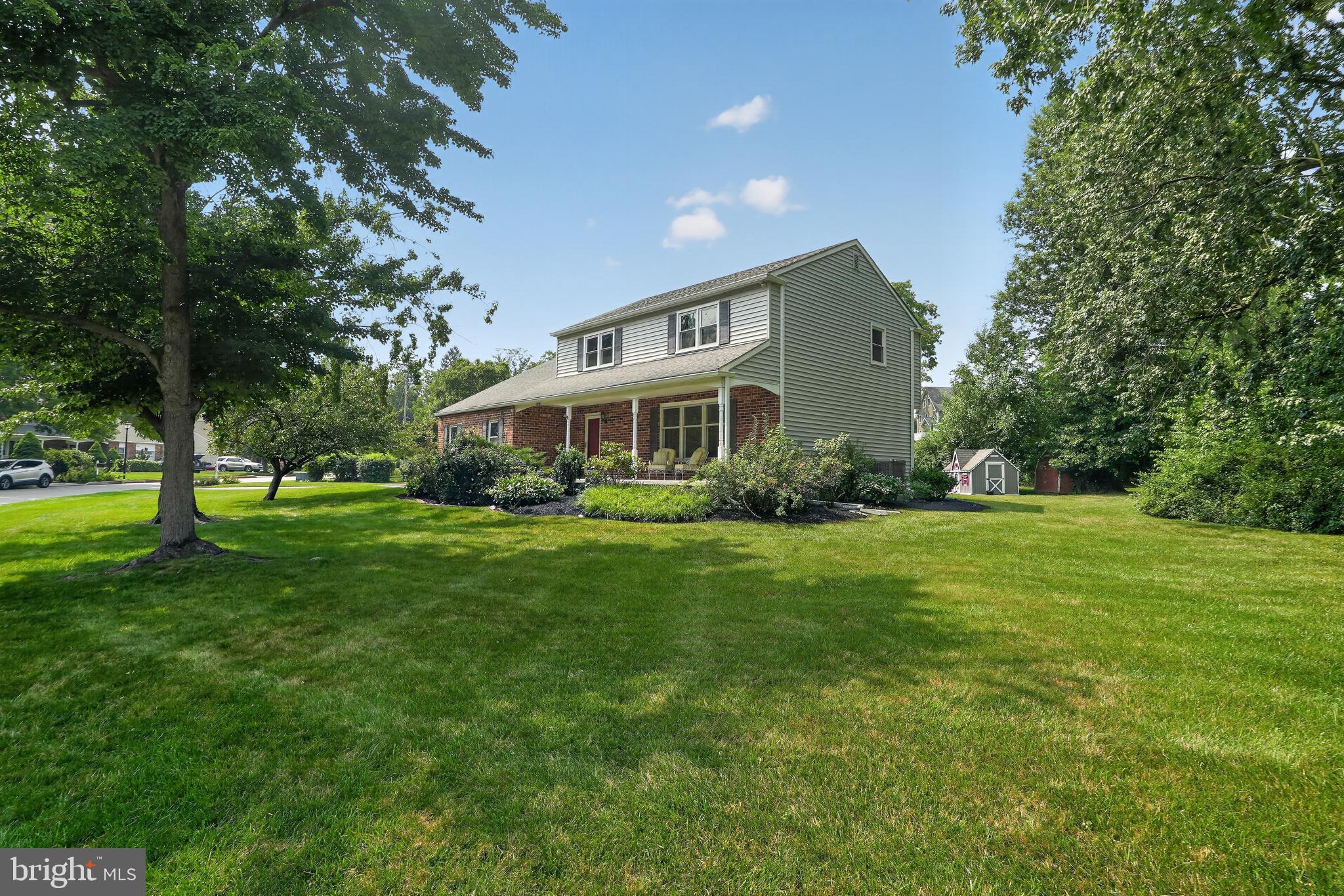 1236 BODEN PLACE