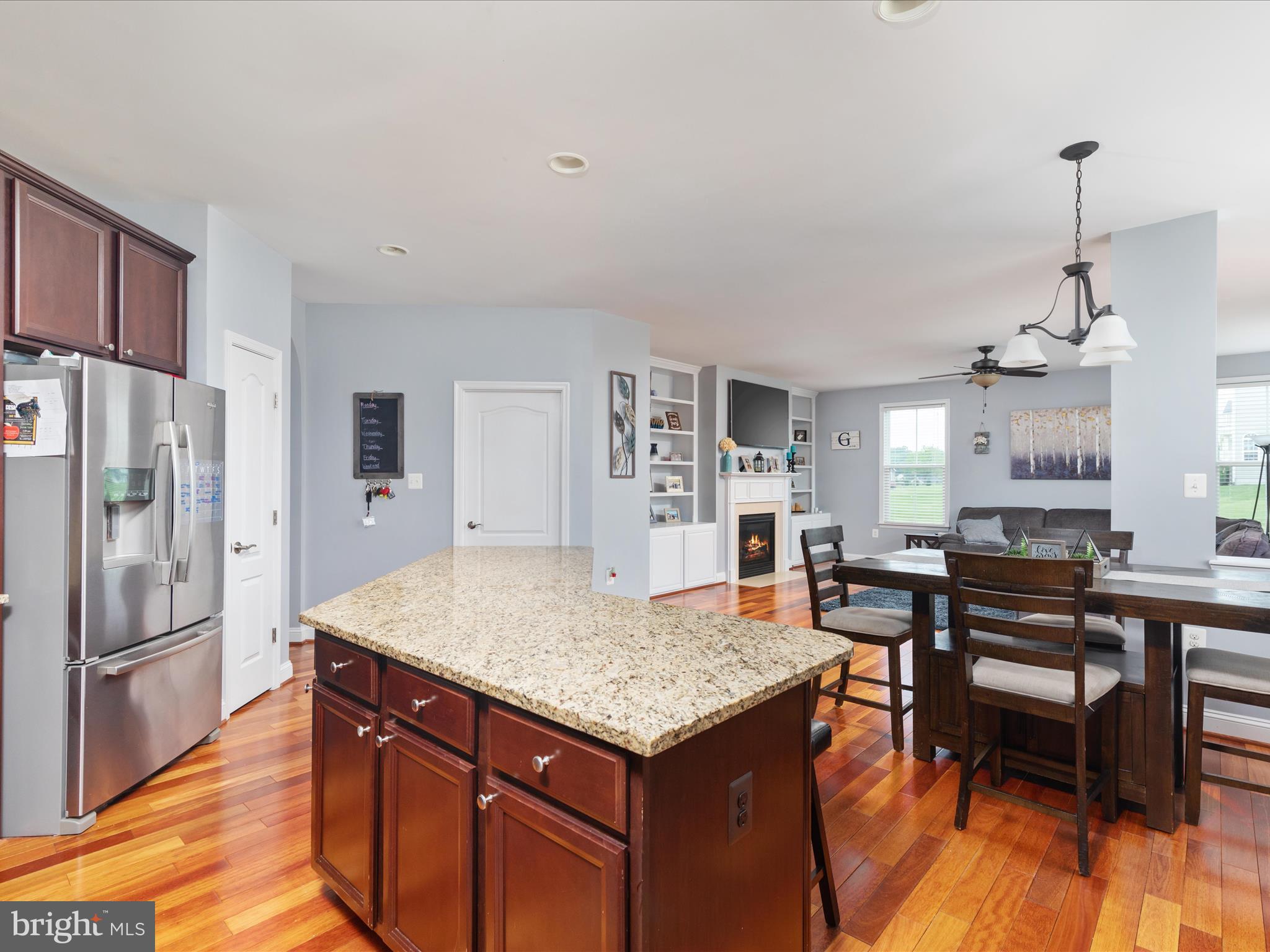 WILLOW RIDGE - Residential