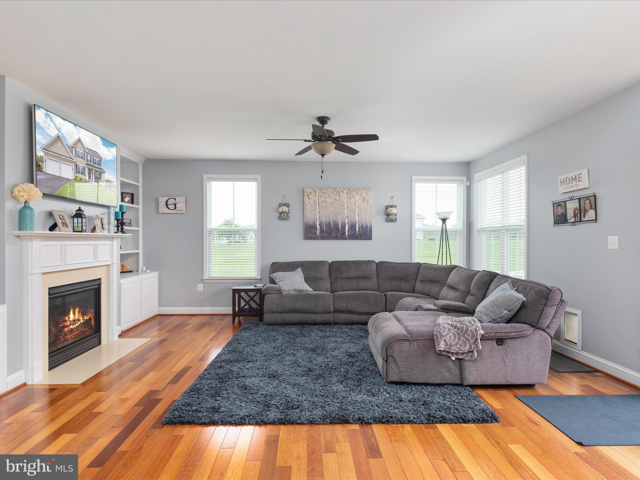 WILLOW RIDGE - Residential