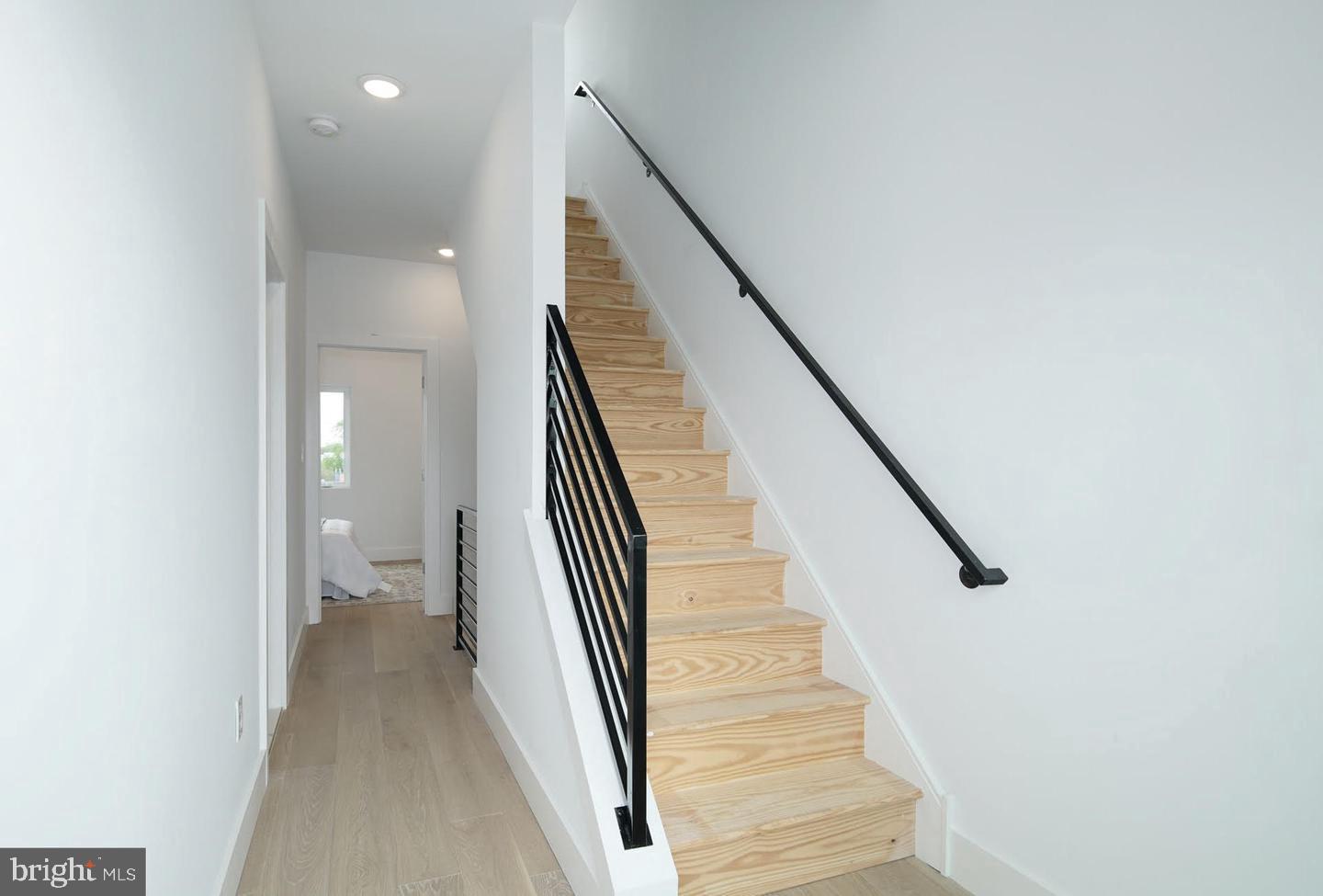 MANTUA - Residential Lease