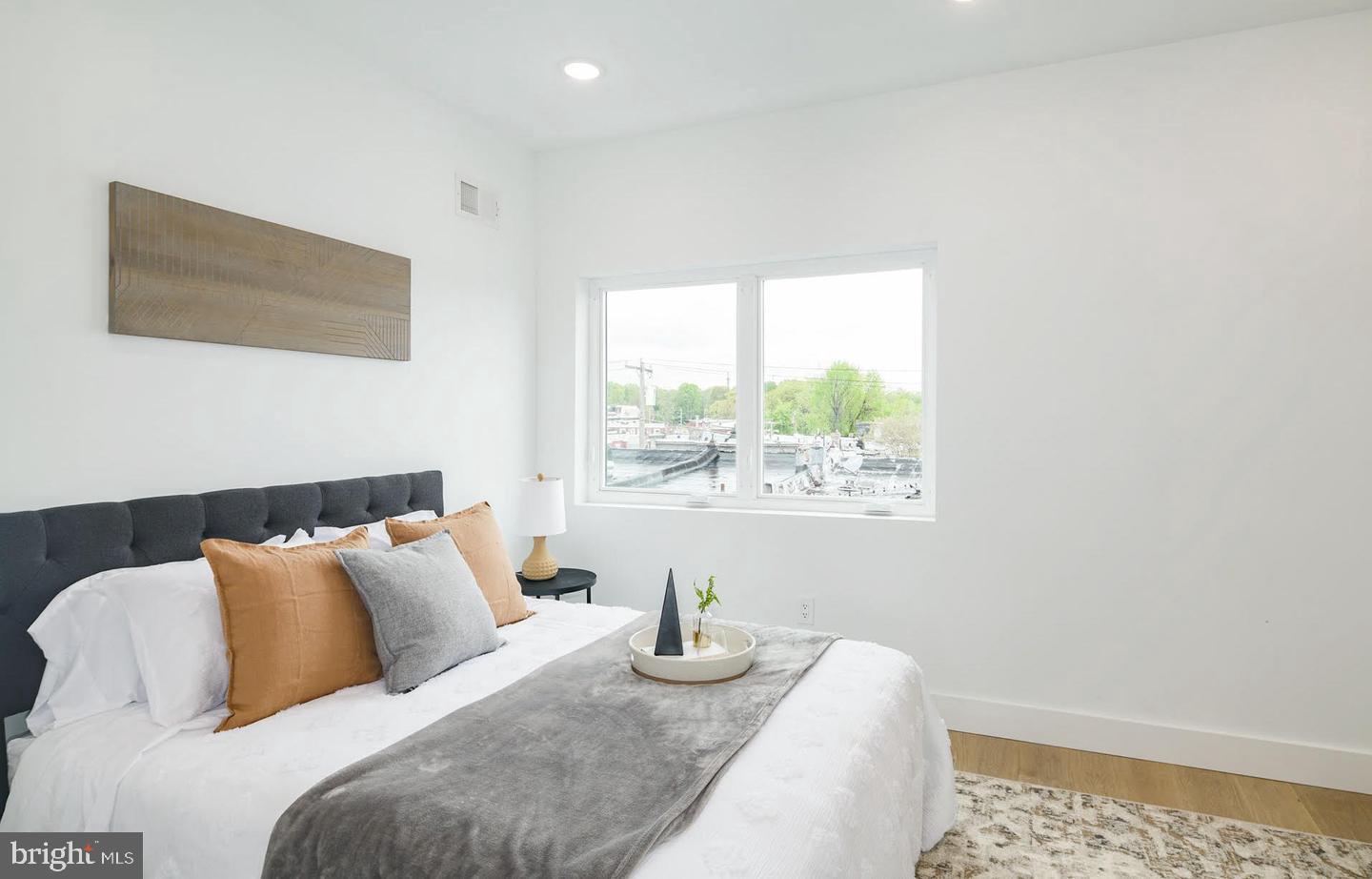 MANTUA - Residential Lease