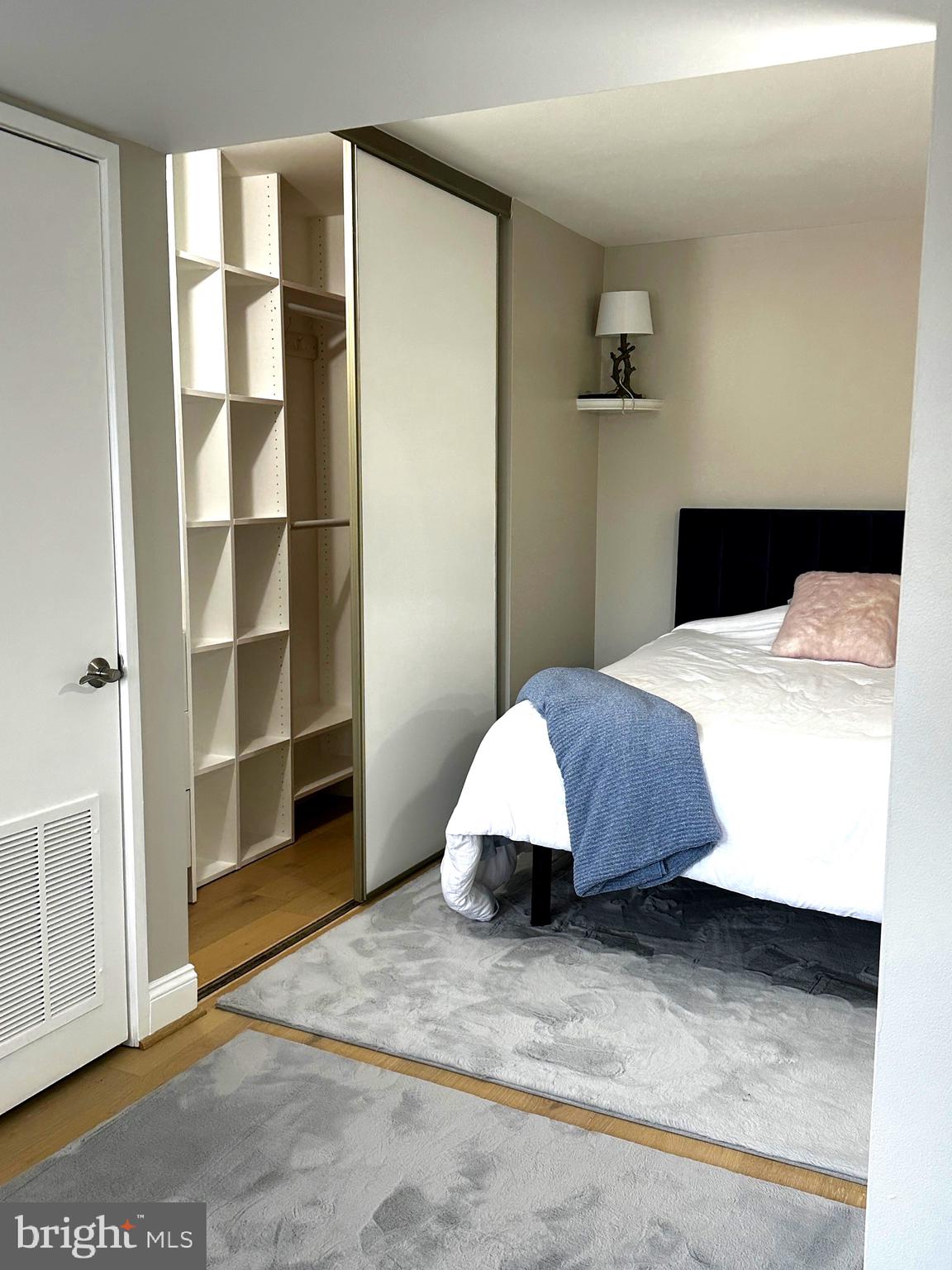 ALTA VISTA CONDO - Residential