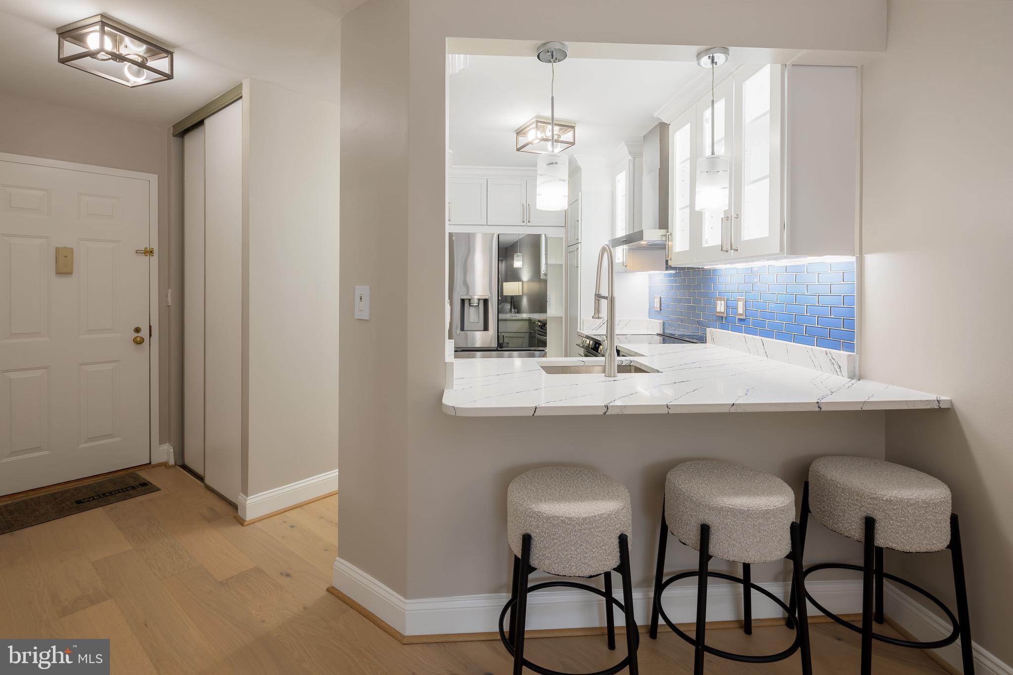 ALTA VISTA CONDO - Residential