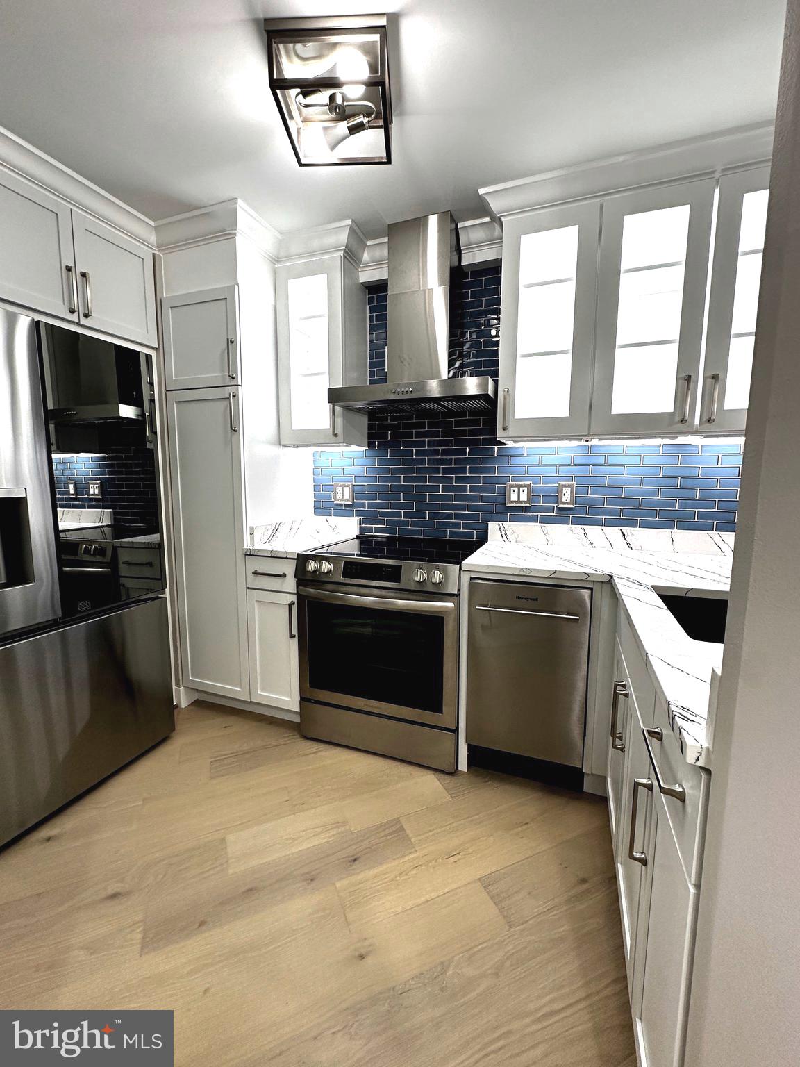 ALTA VISTA CONDO - Residential