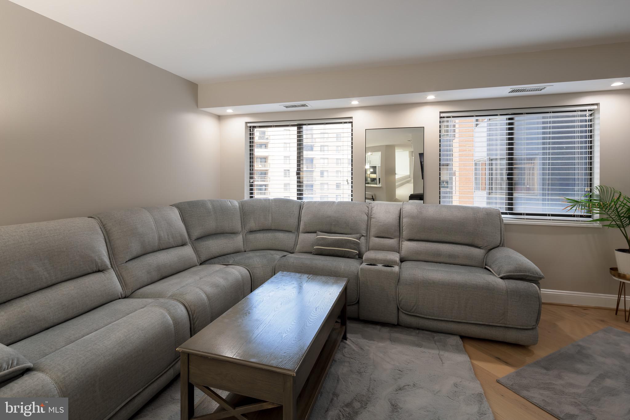 ALTA VISTA CONDO - Residential