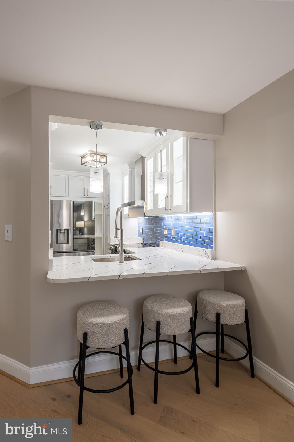 ALTA VISTA CONDO - Residential