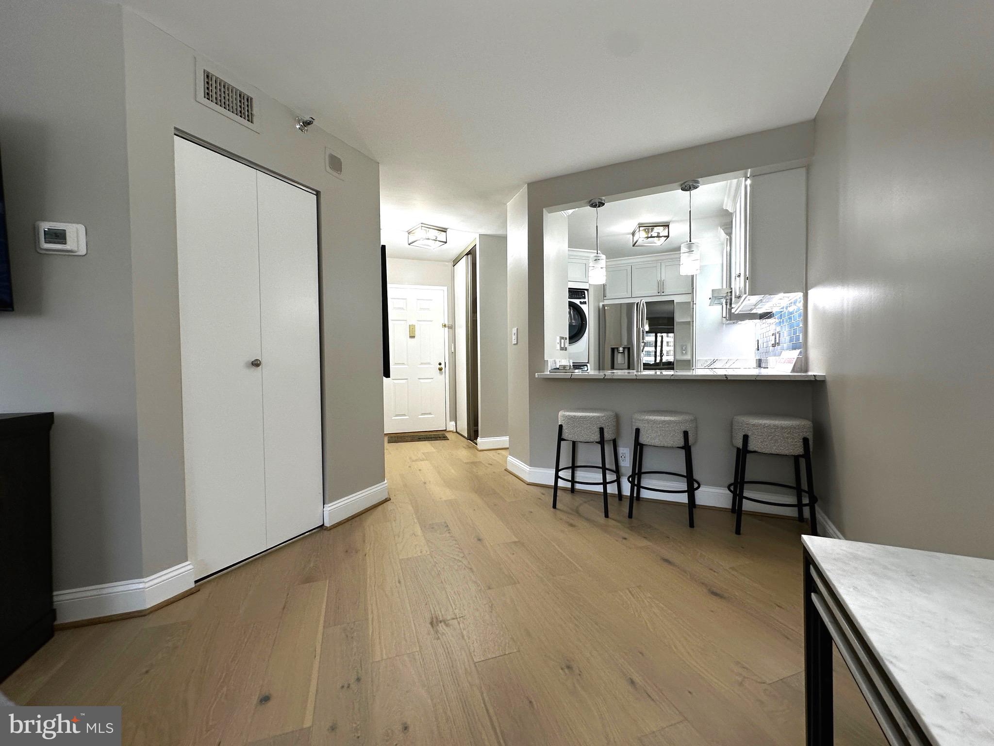 ALTA VISTA CONDO - Residential