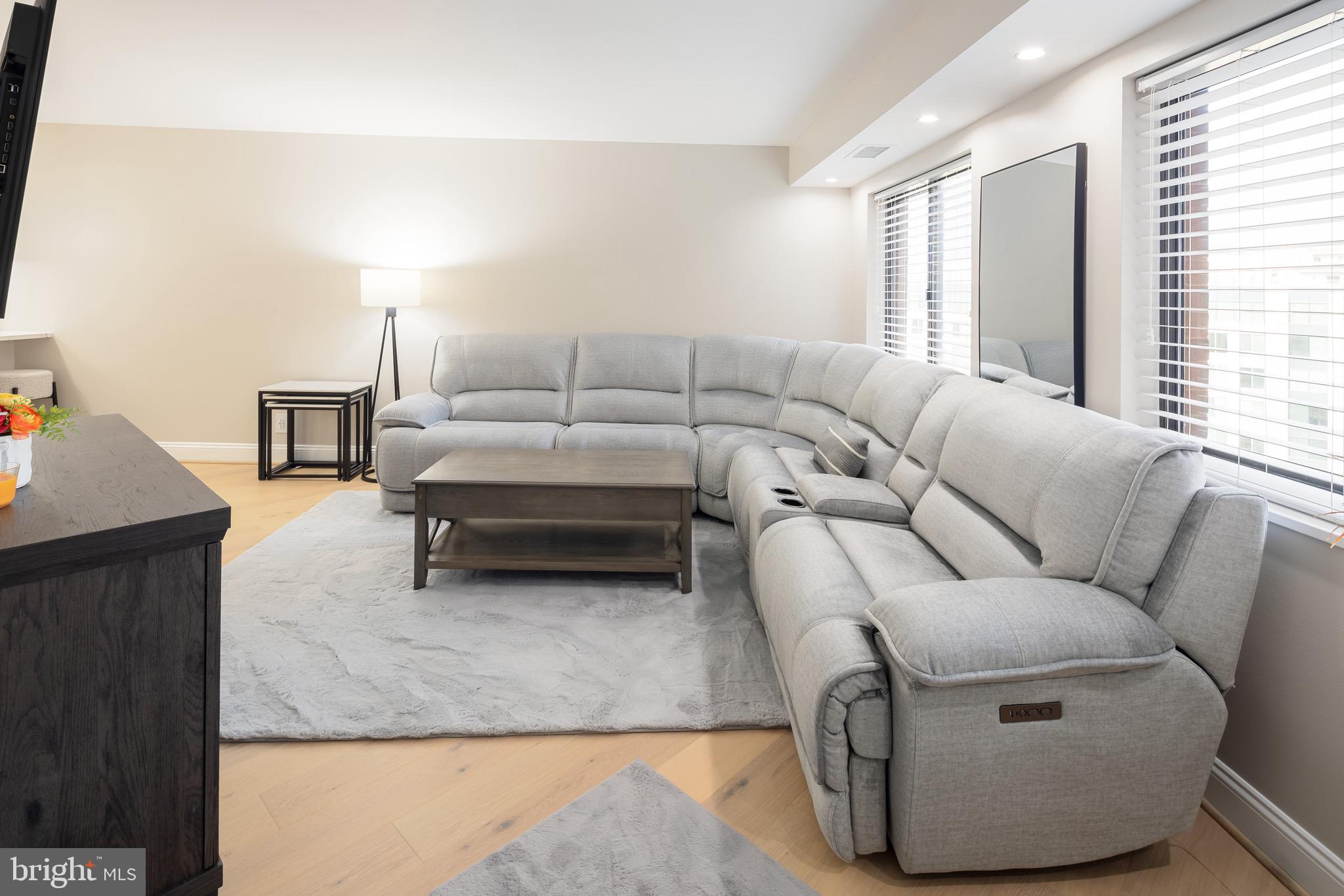 ALTA VISTA CONDO - Residential