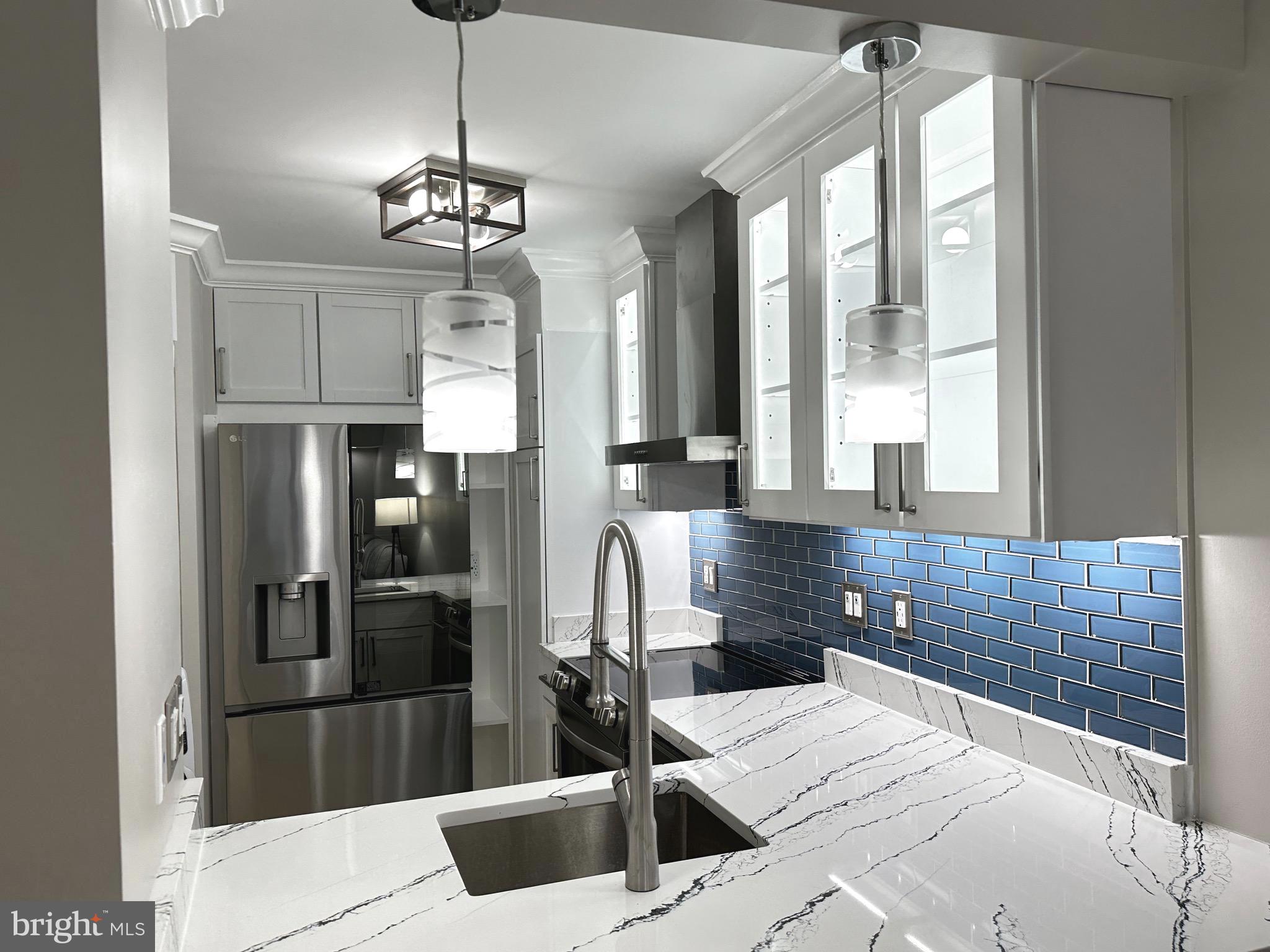 ALTA VISTA CONDO - Residential