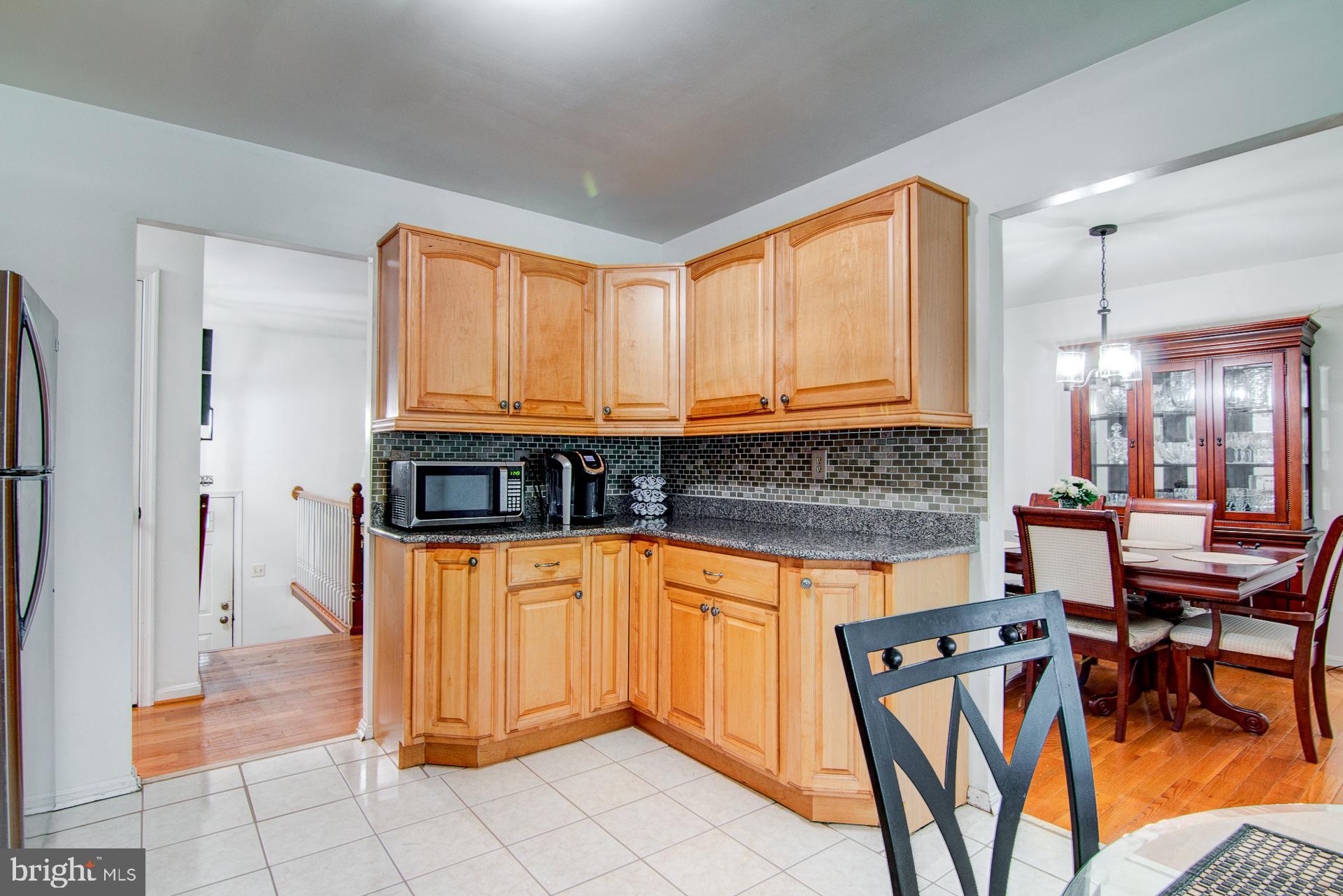 LYNNALAN ACRES - Residential