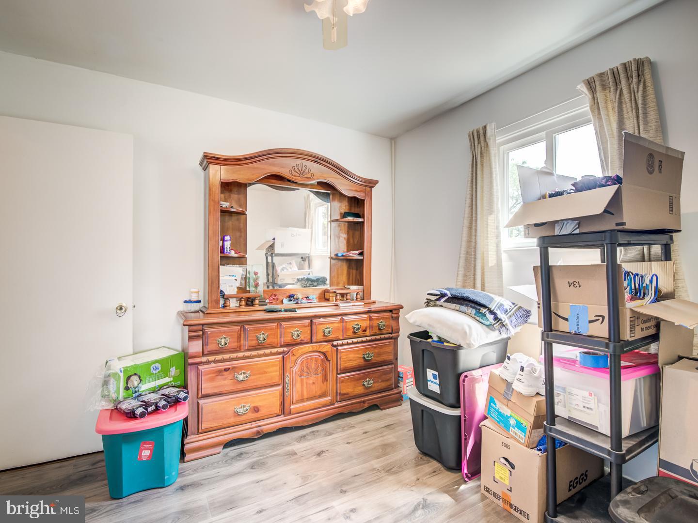 LAUREL - Residential