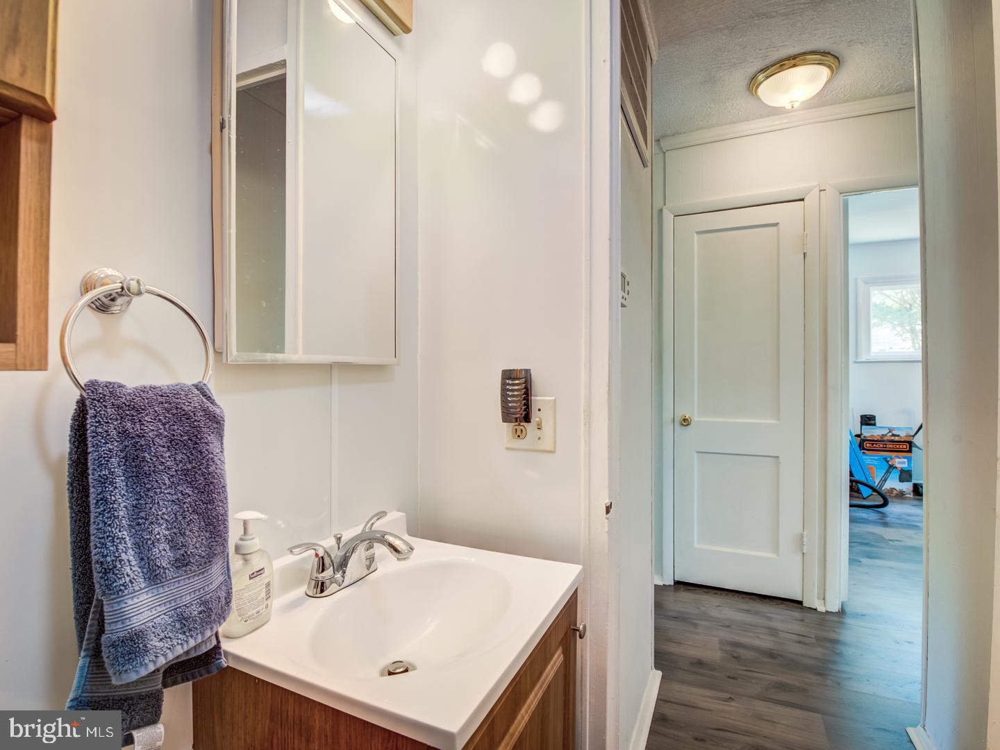 LAUREL - Residential