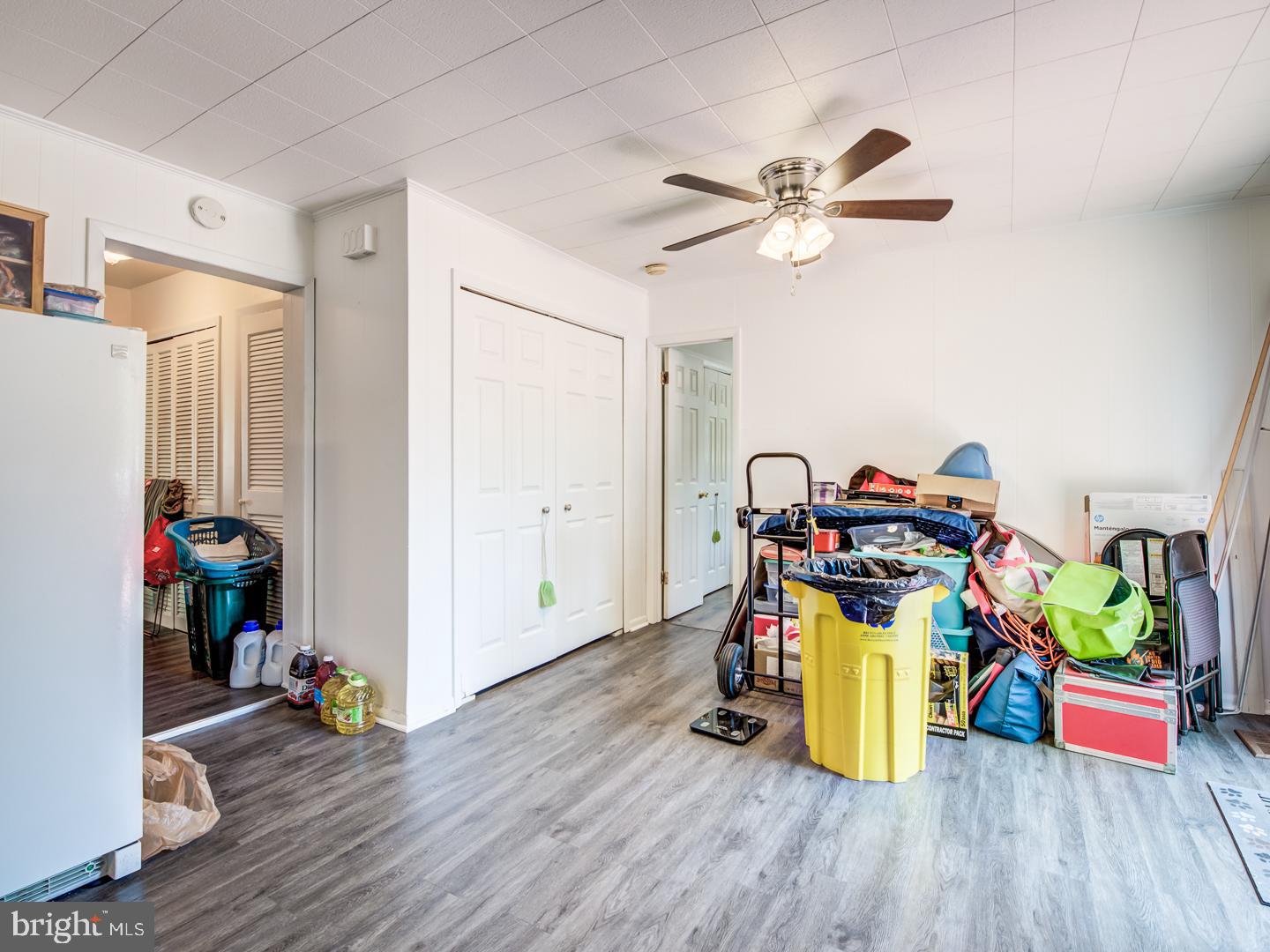 LAUREL - Residential