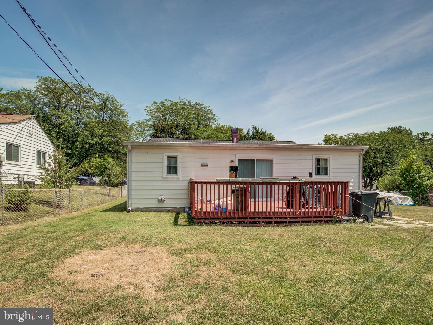 LAUREL - Residential