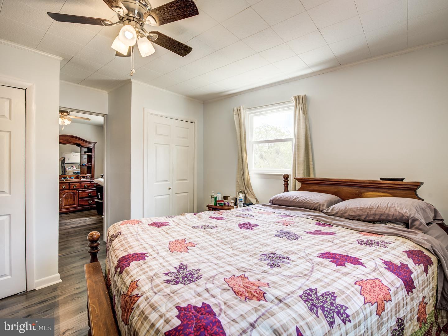 LAUREL - Residential