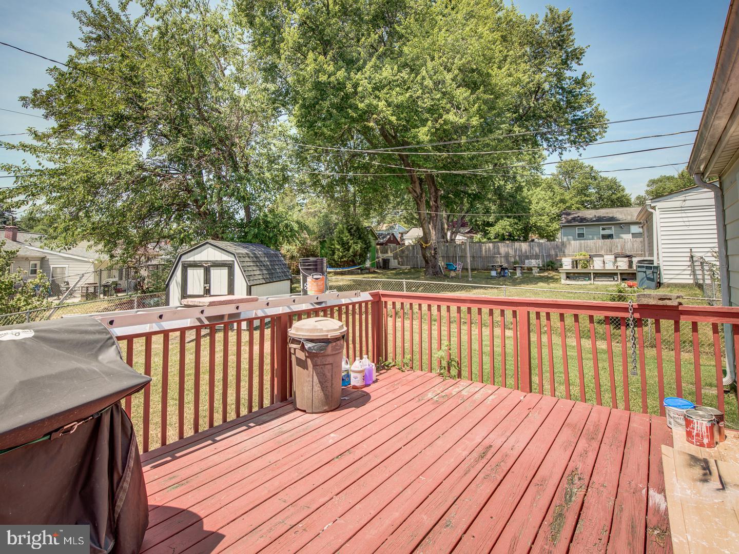 LAUREL - Residential