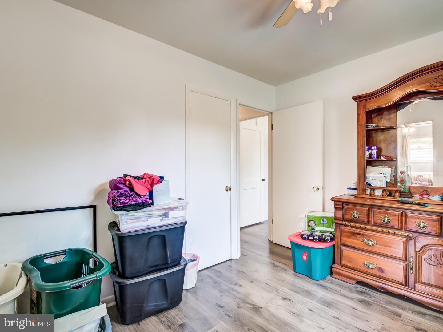 LAUREL - Residential