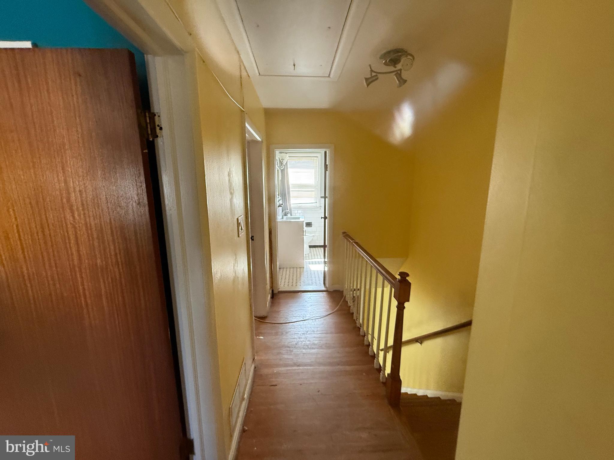 CHINQUAPIN PARK - Residential