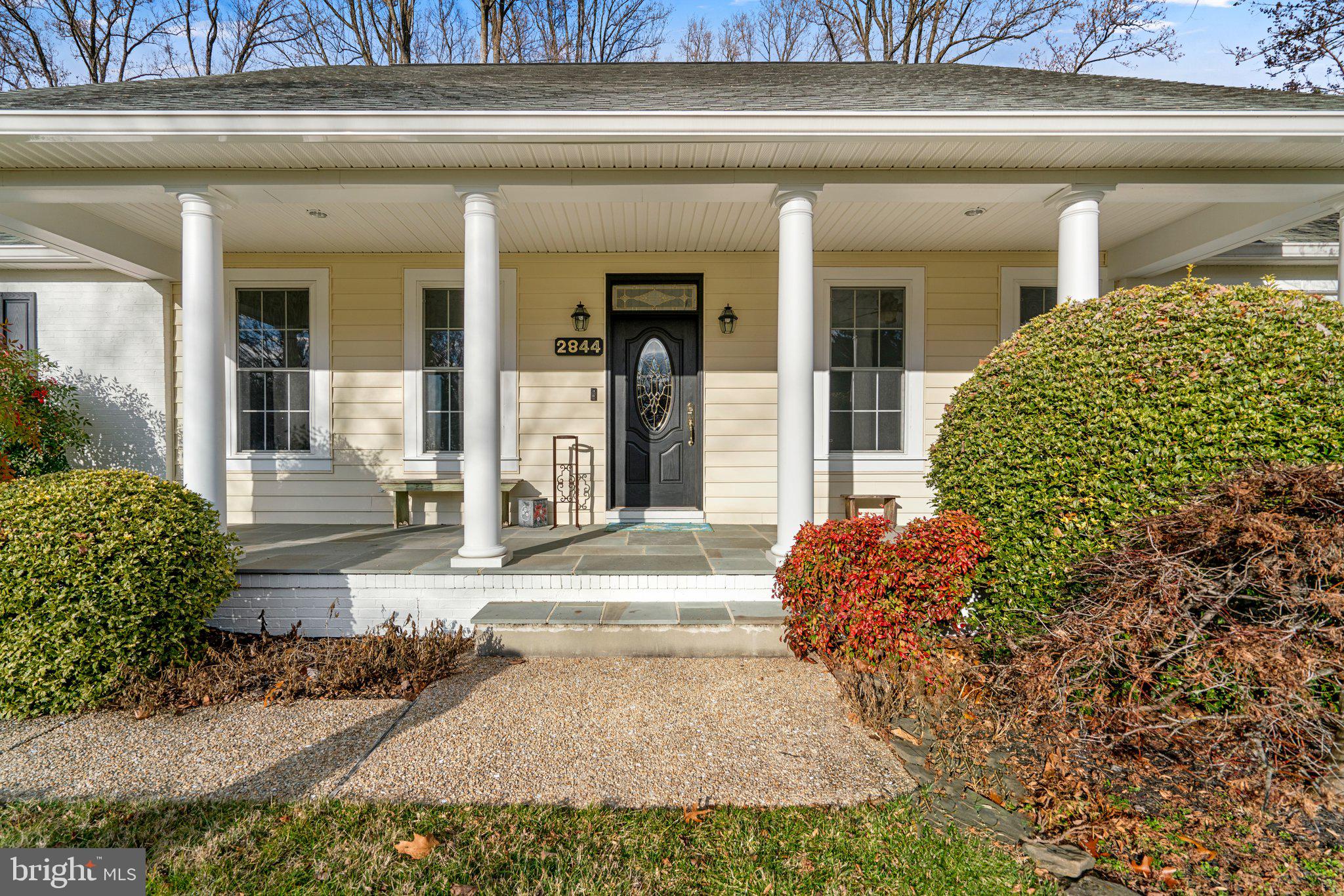 OLD COURT - Residential