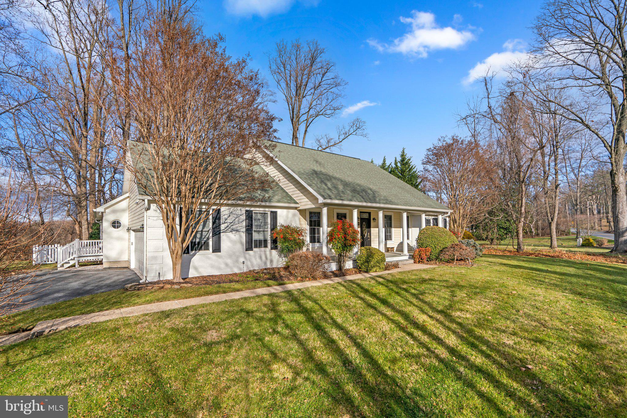 OLD COURT - Residential