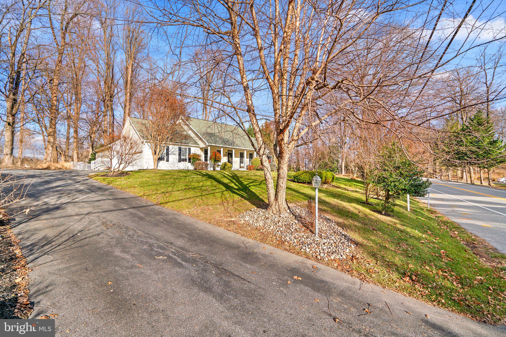 OLD COURT - Residential