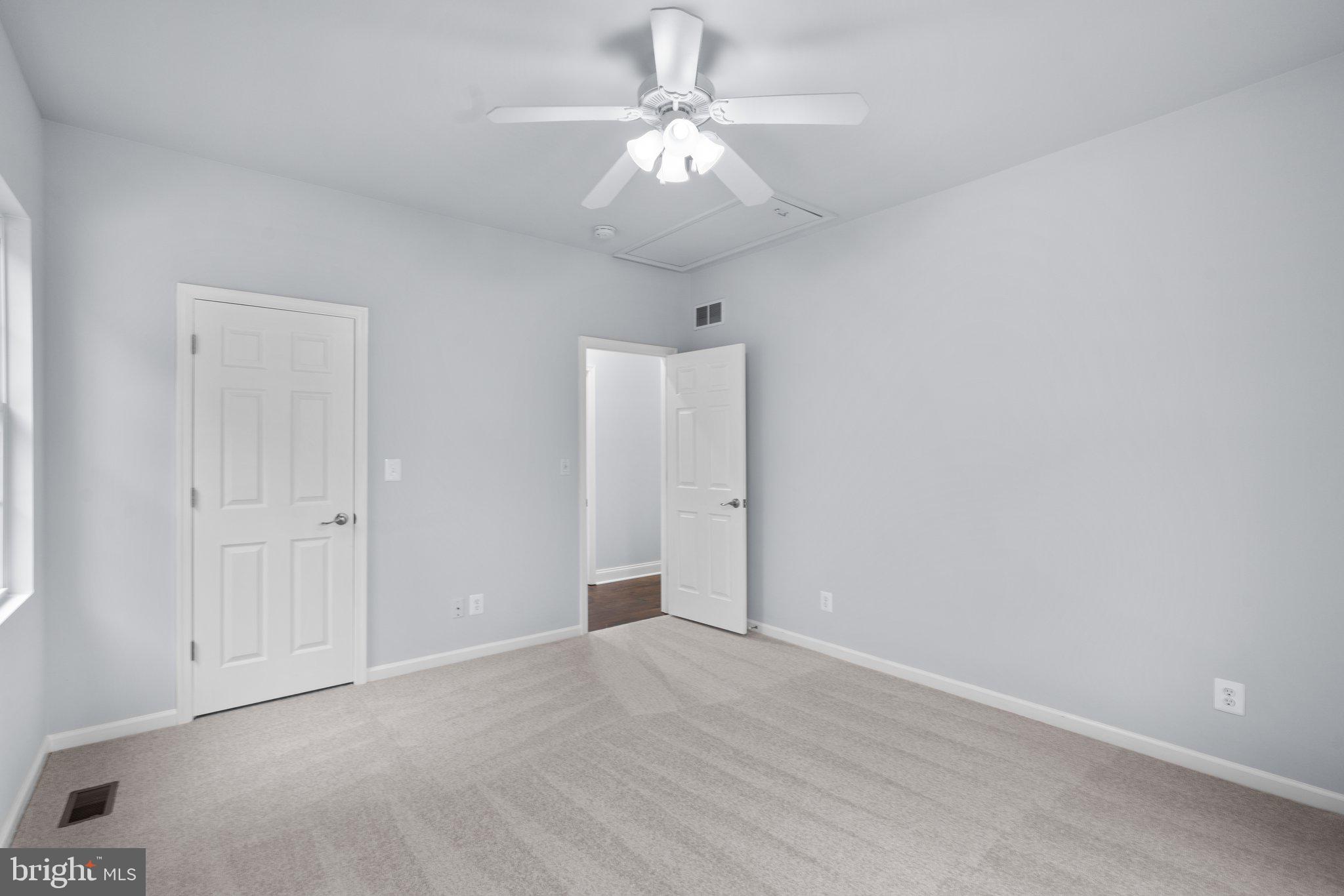 OLD COURT - Residential