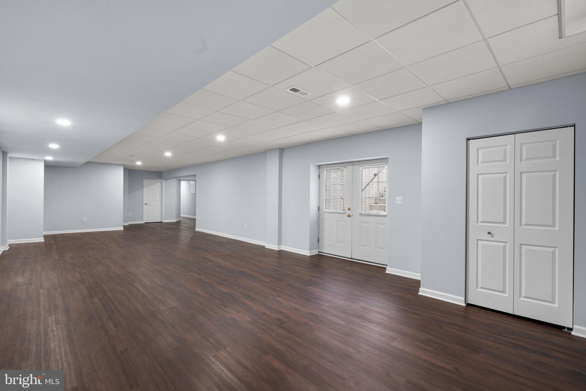 OLD COURT - Residential