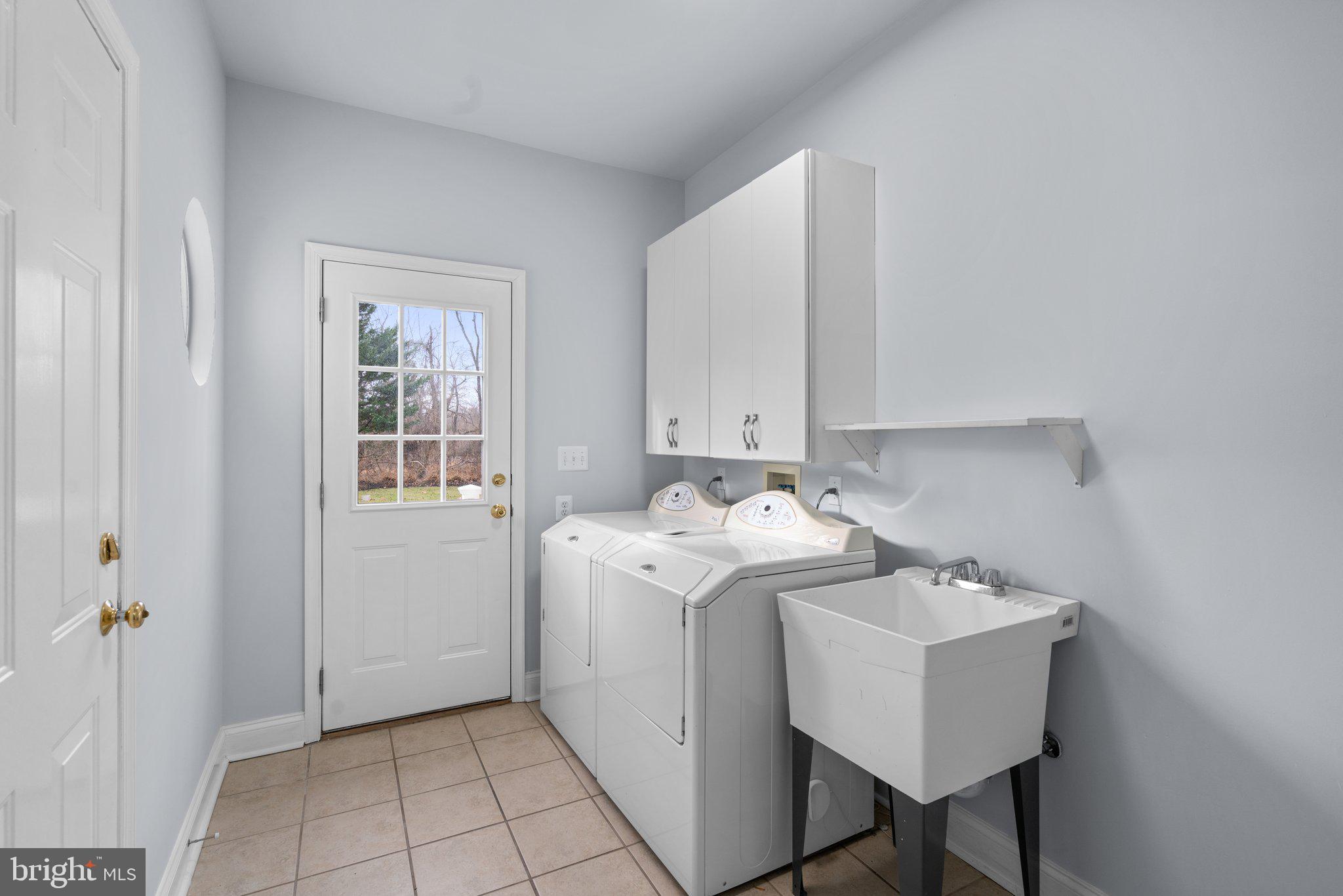 OLD COURT - Residential