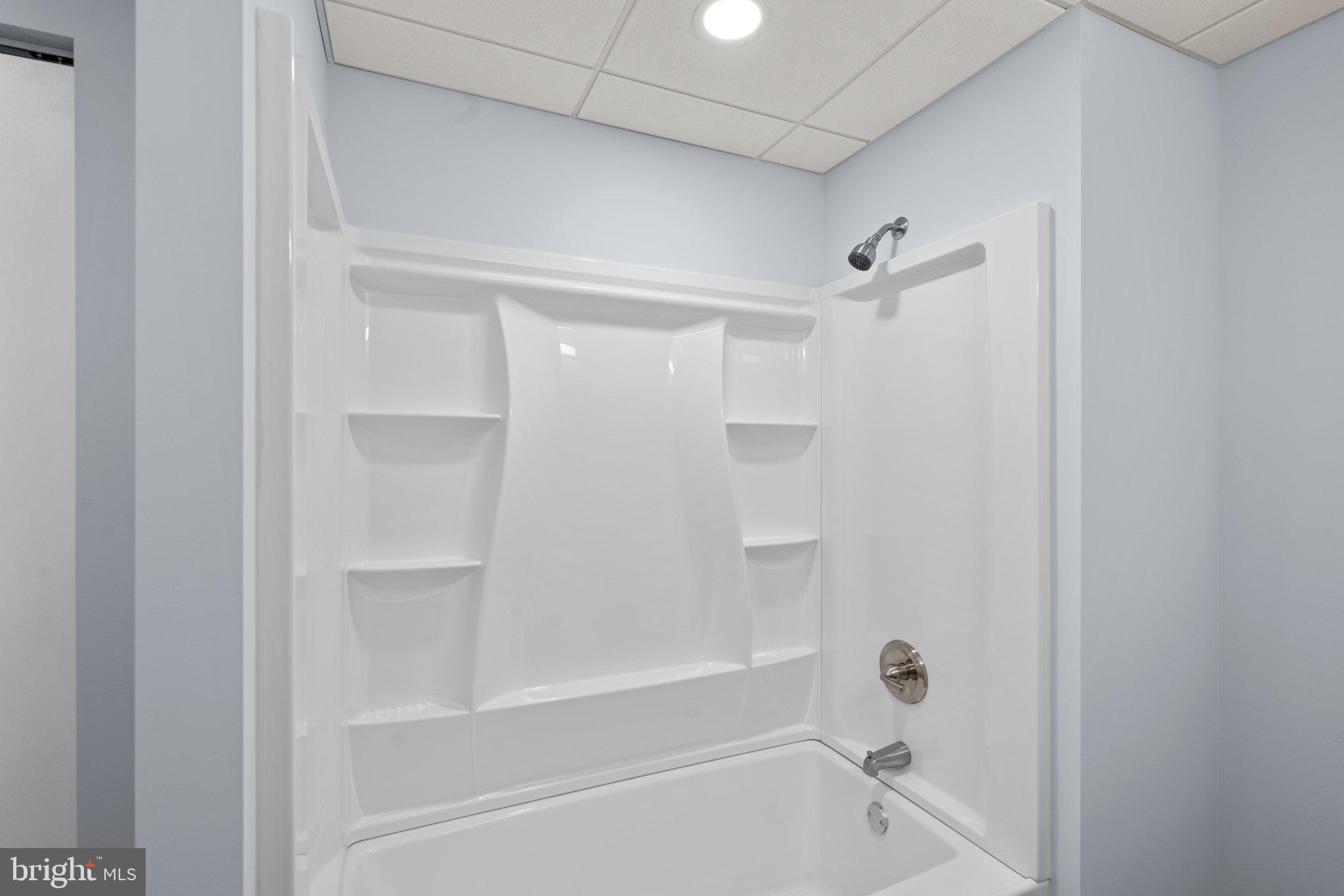 OLD COURT - Residential