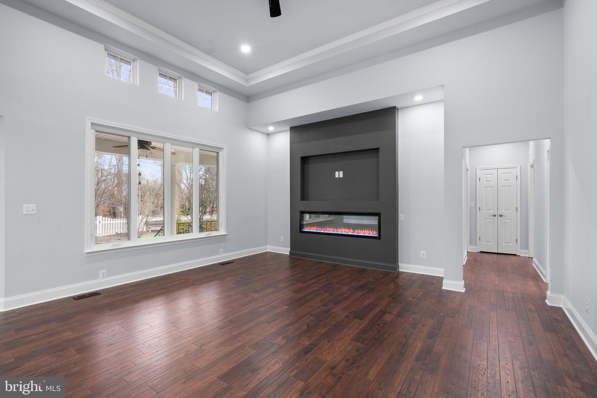 OLD COURT - Residential