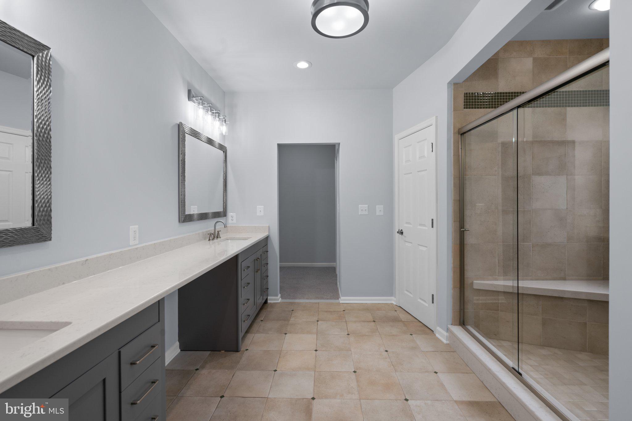 OLD COURT - Residential