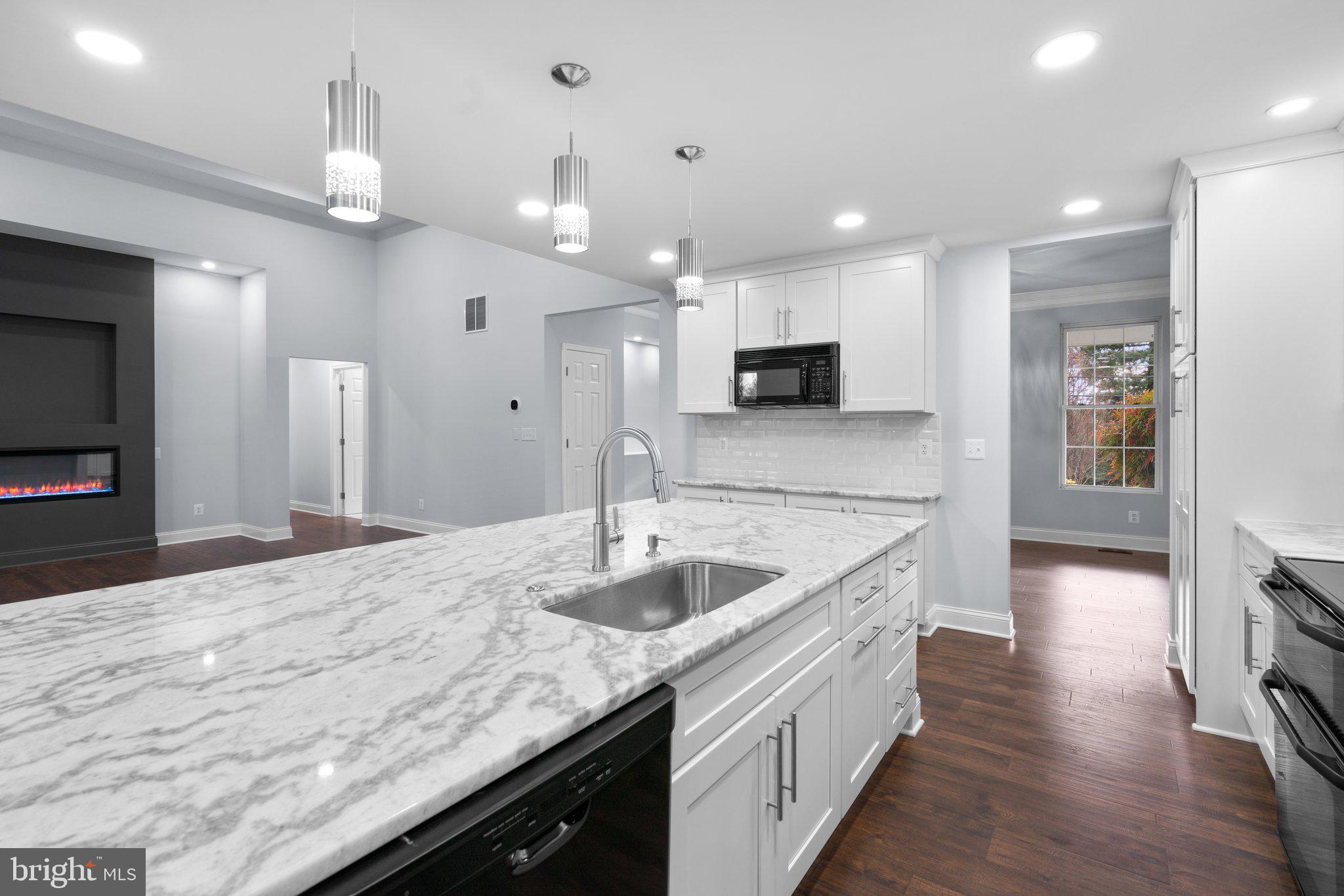 OLD COURT - Residential