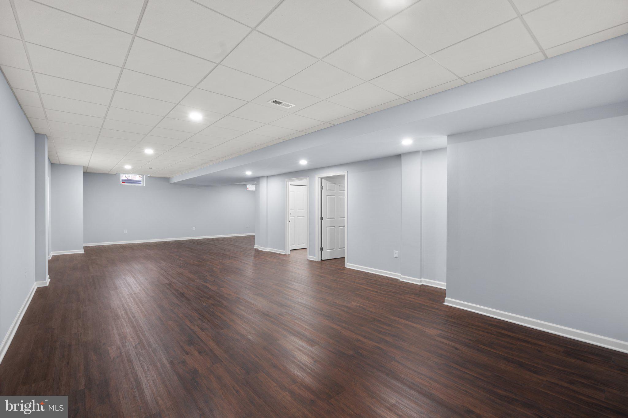 OLD COURT - Residential