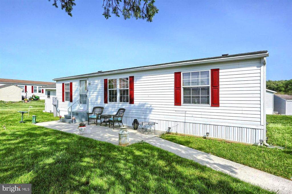 Photo of 246 BUTTERCUP DR, NEW PROVIDENCE, PA 17560 (MLS # PALA2034836)