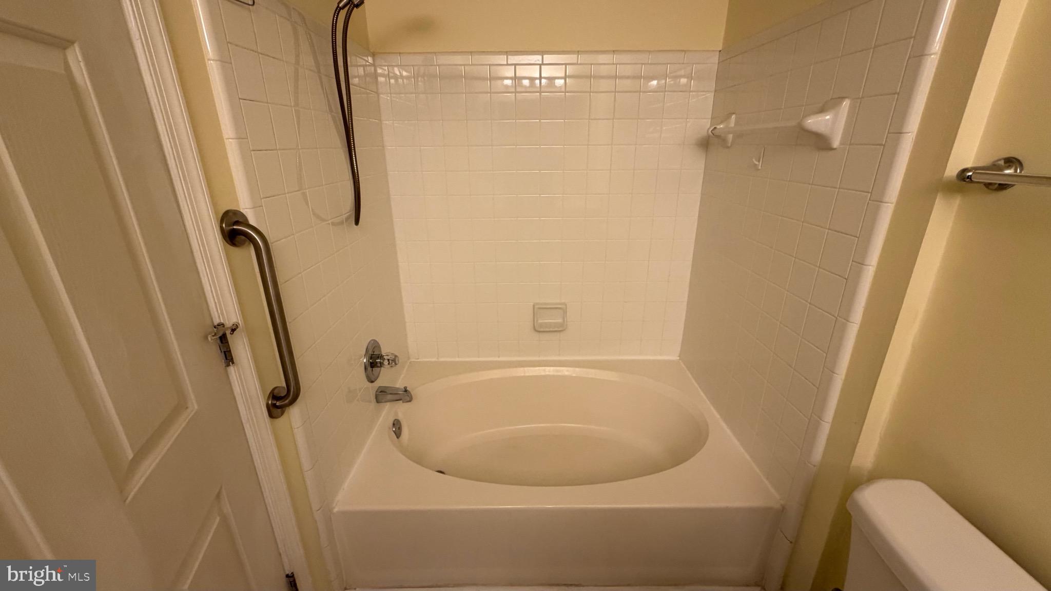 RIVERBEND CONDOS - Residential