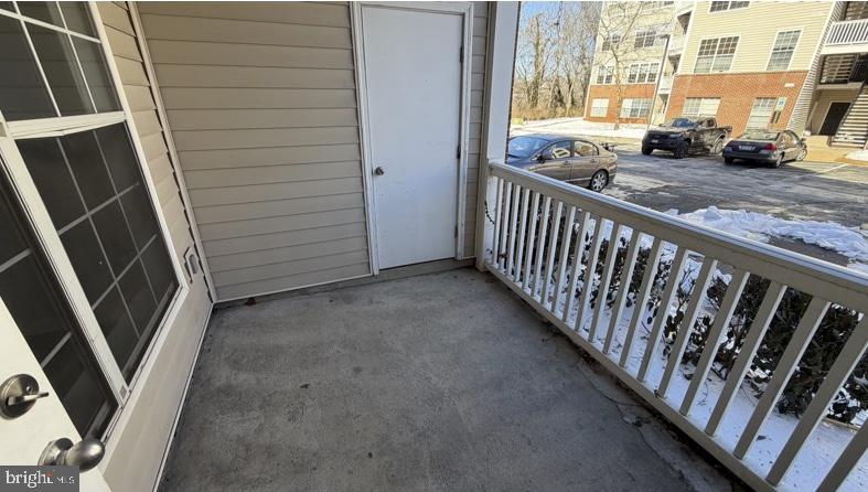 RIVERBEND CONDOS - Residential