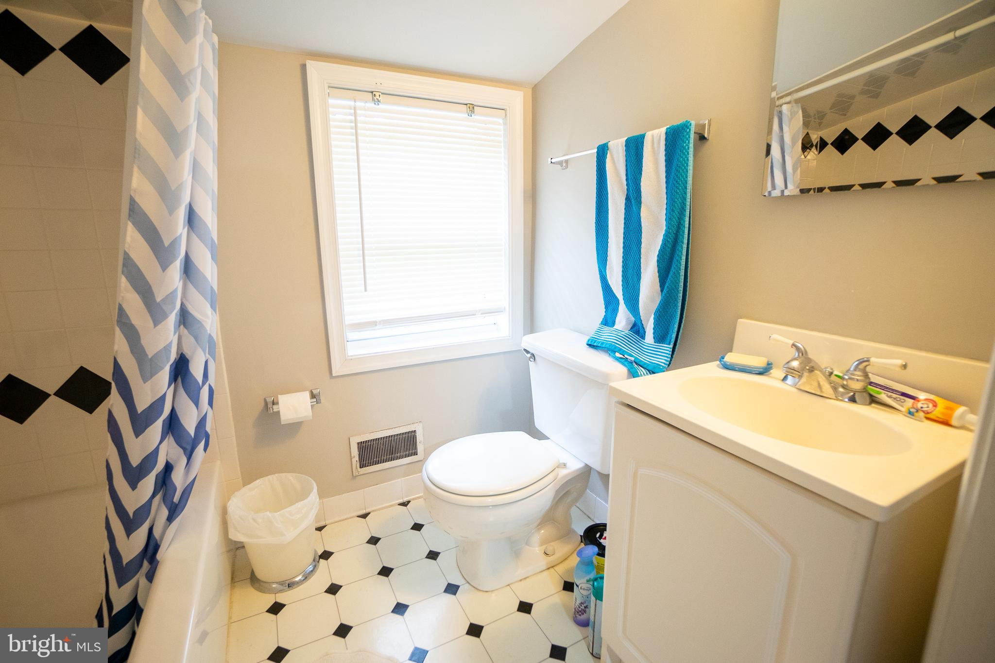 GLENBROOK VILLAGE - Residential