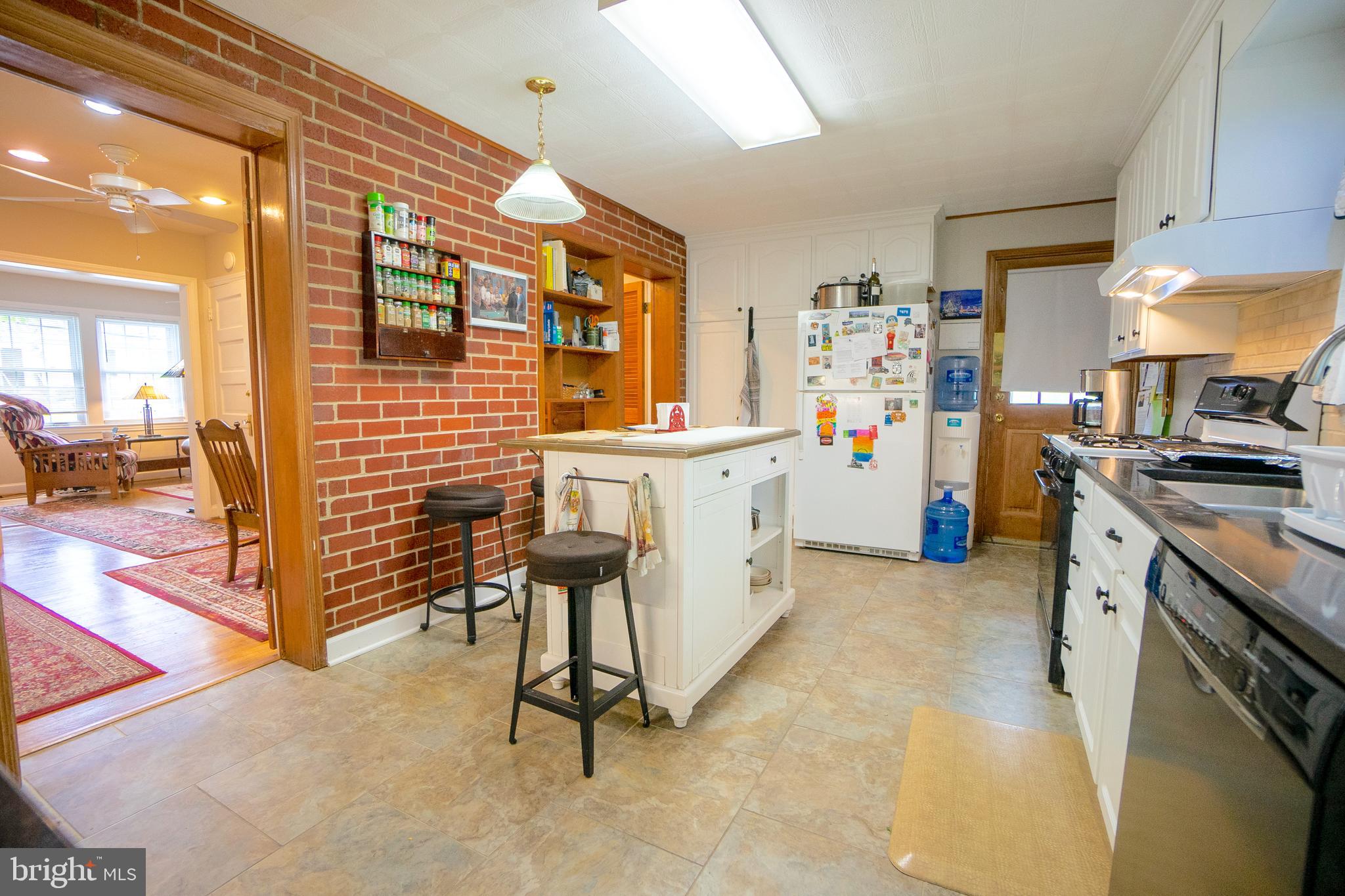 GLENBROOK VILLAGE - Residential