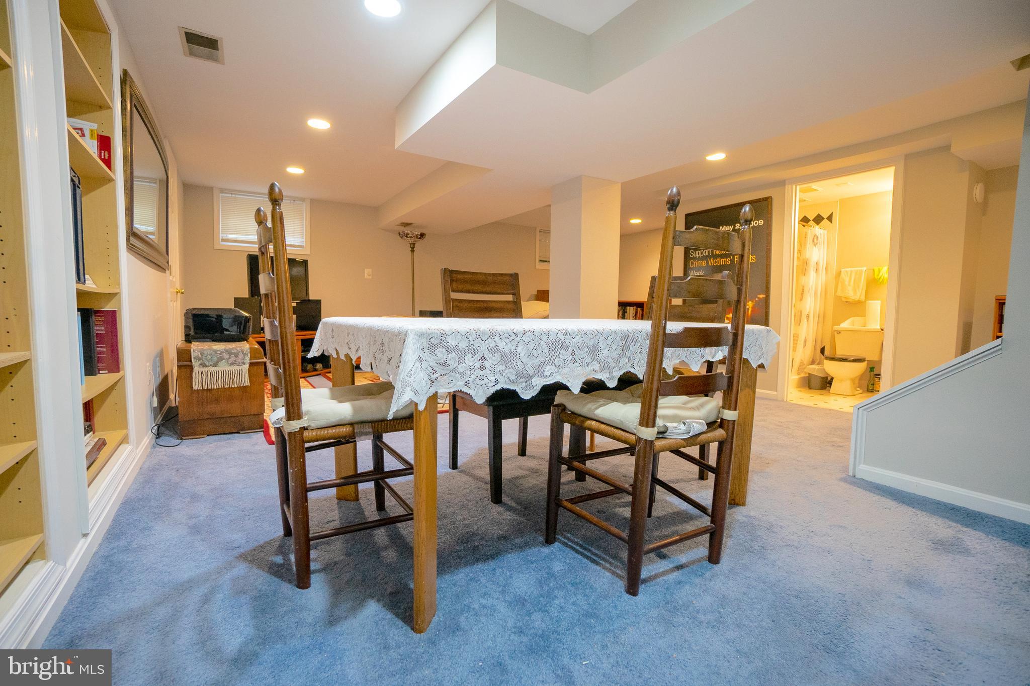 GLENBROOK VILLAGE - Residential