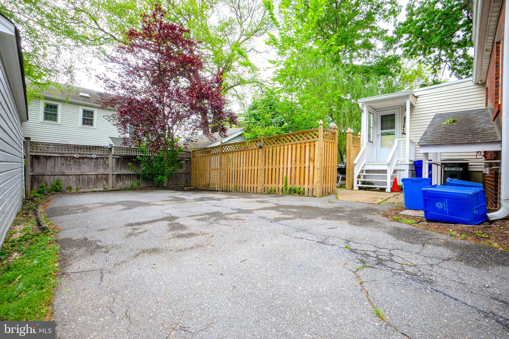 GLENBROOK VILLAGE - Residential