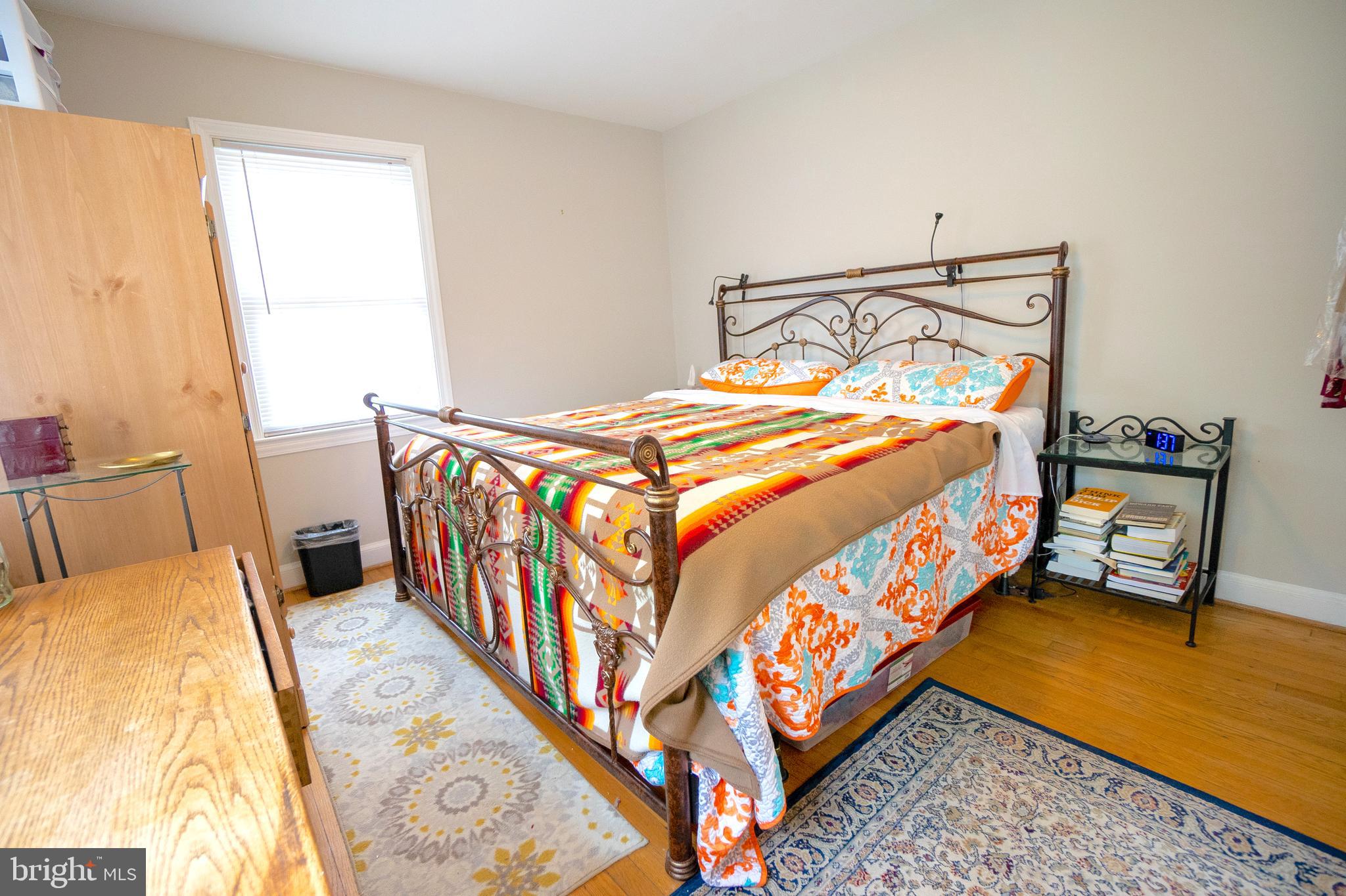 GLENBROOK VILLAGE - Residential