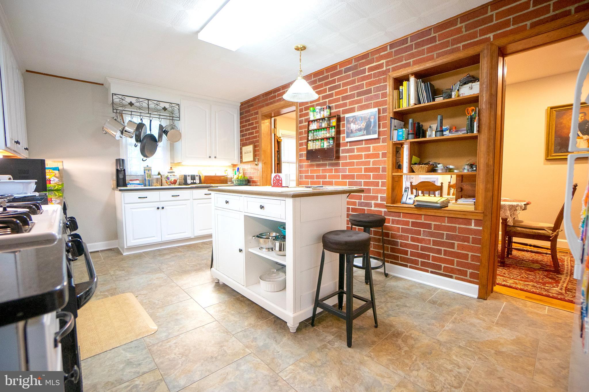 GLENBROOK VILLAGE - Residential